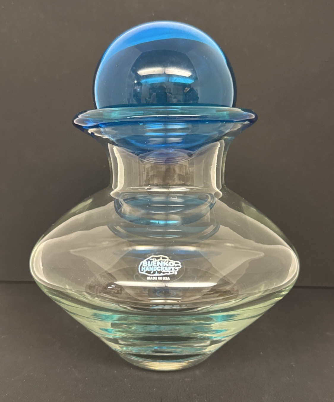 Blenko Glass Good Morning America Vase with Float Ball – Variation