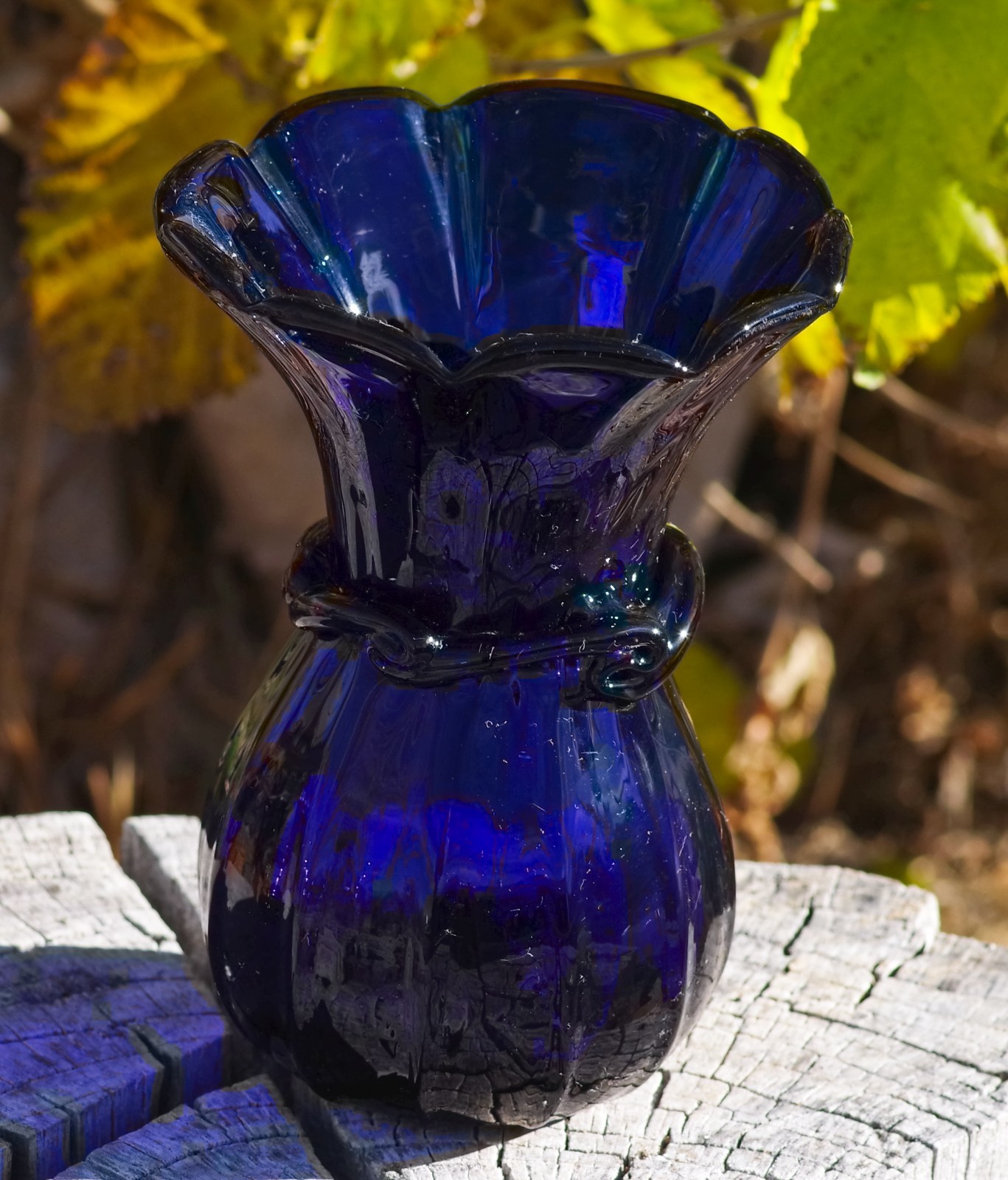VINTAGE Cobalt Blue Glass VASE 7 1/2″ ART DECO Made in USA 1930’s RARE FIND!