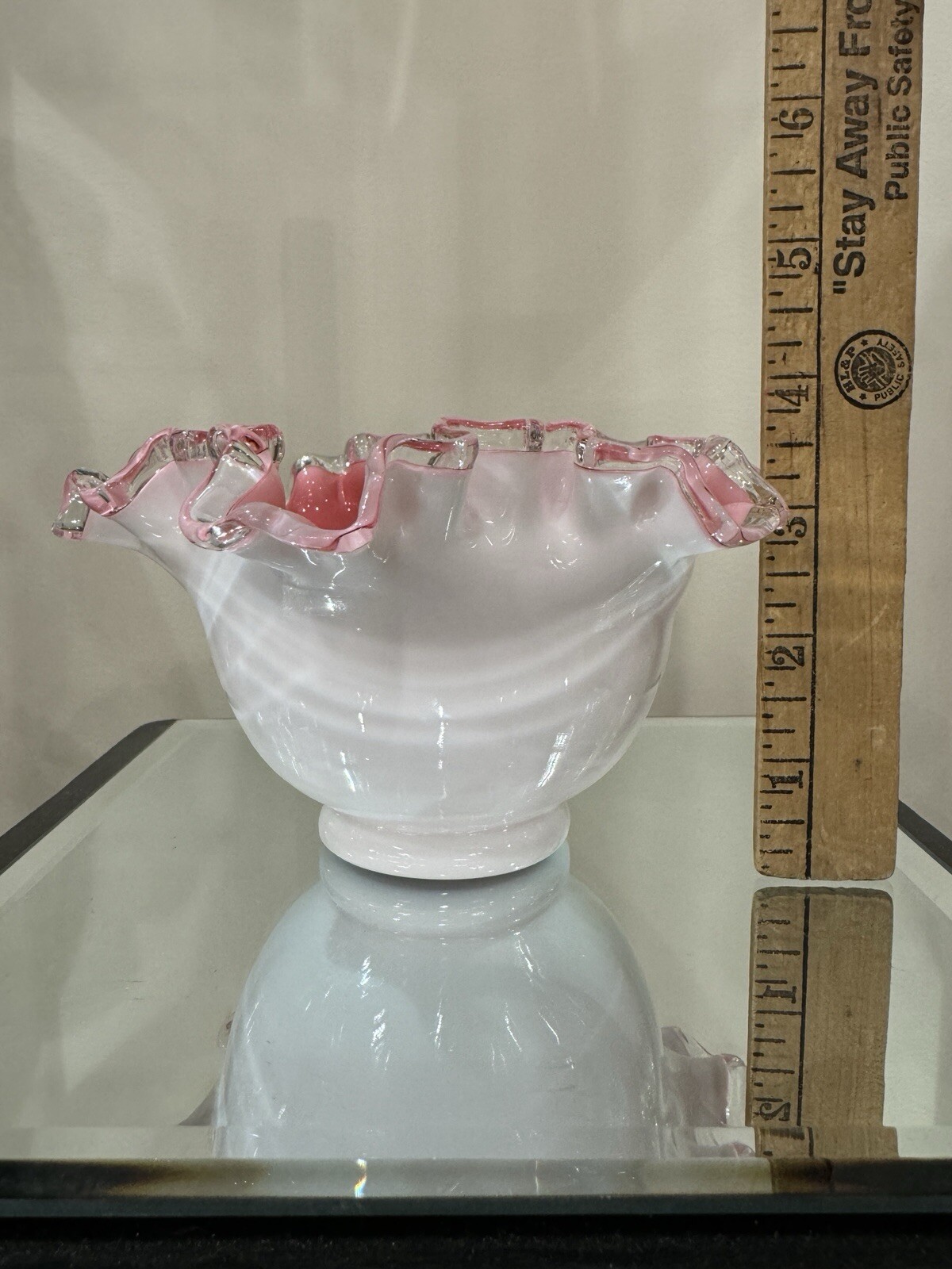 Fenton Peach Crest White & Pink Ruffled / Crimped Vase