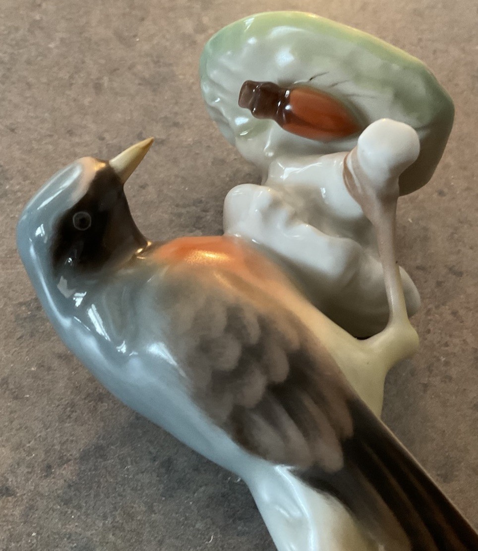HUTSCHENREUTHER :: “REDSTART CHEN” 4 1/4” BIRD FIGURINE K Tutter 1960’s GERMANY
