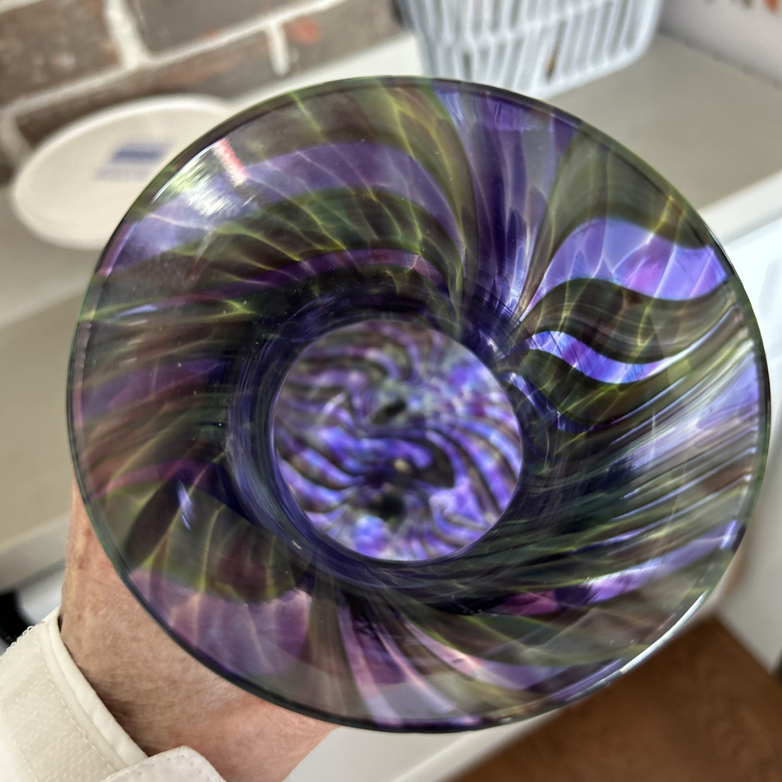 Hand Blown Studio Glass Pulled Feather Purple Green Vase 10” Dan Lotton Inspired