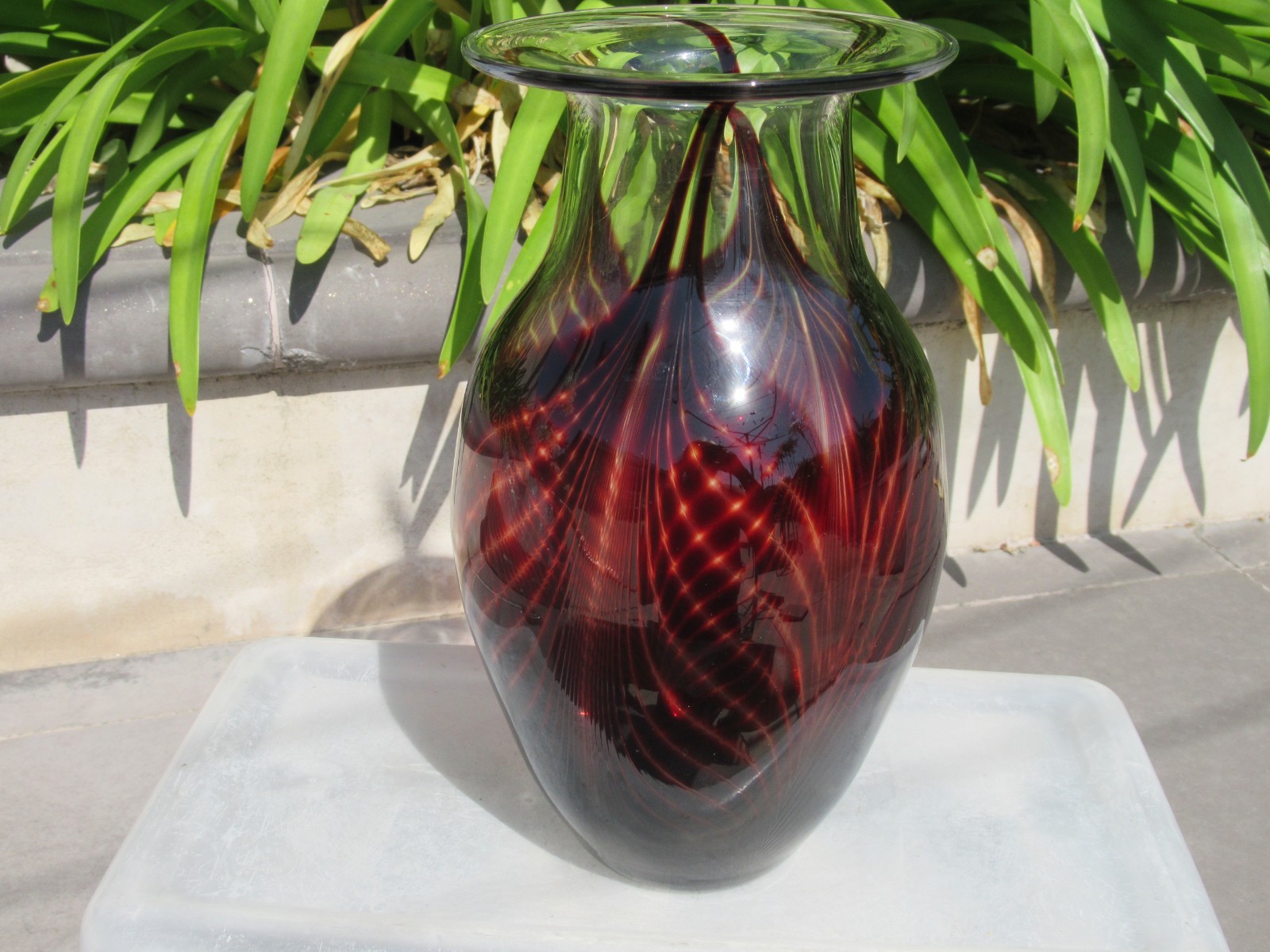 Arnold Larson Signed Studio Art Crystal Glass PULLED FEATHER NY USA ~8 3/4″ tall