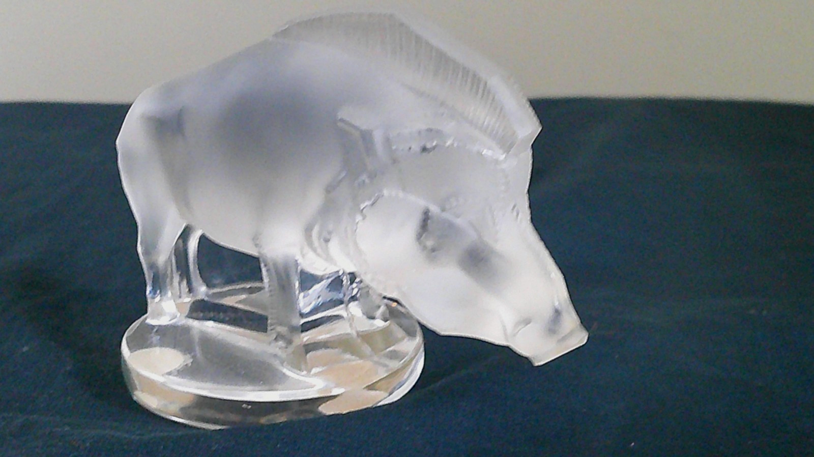 LALIQUE crystal Wild Boar, Wild Pig Razorback Figurine Paperweight 3.5 Vintage