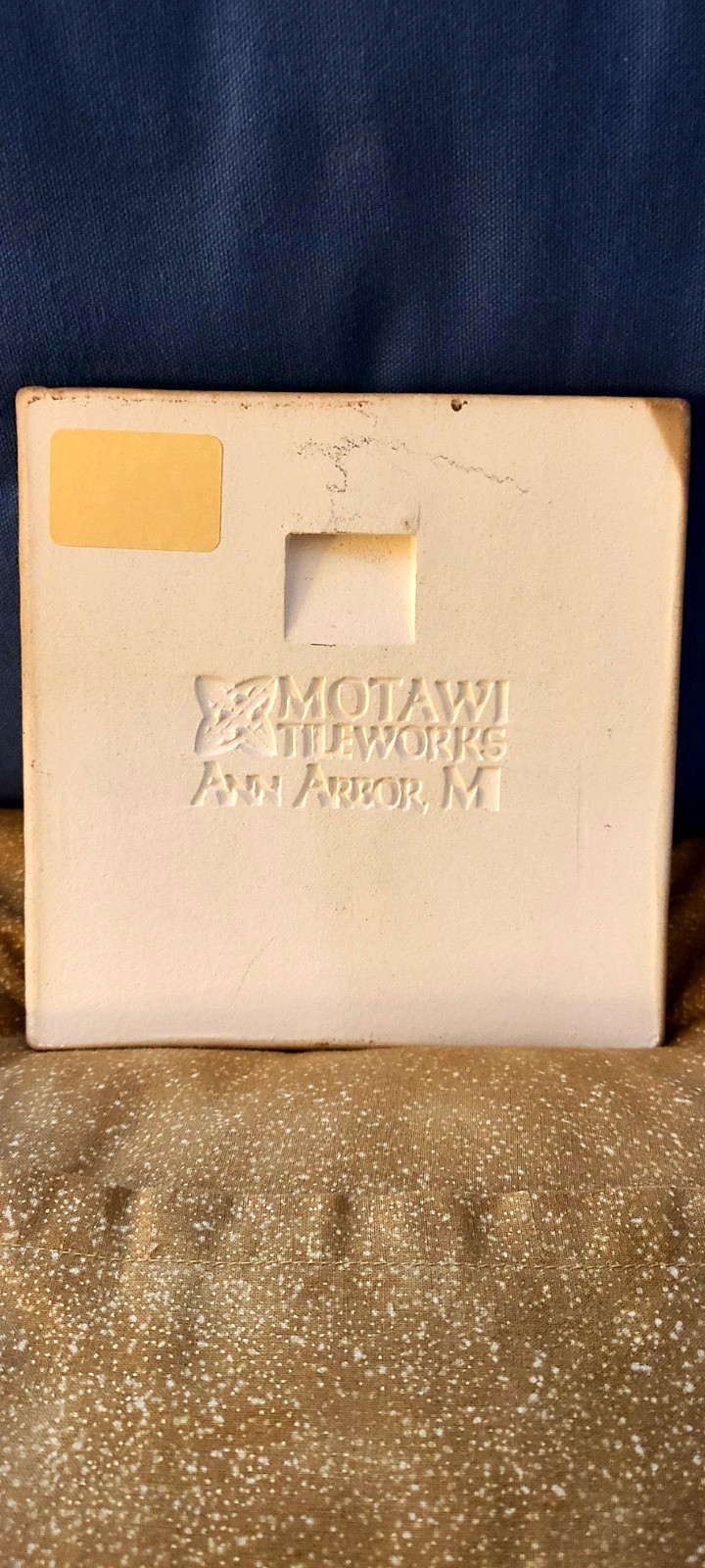 Motawi Tileworks 6×6 Cyclamen Flowers Retired