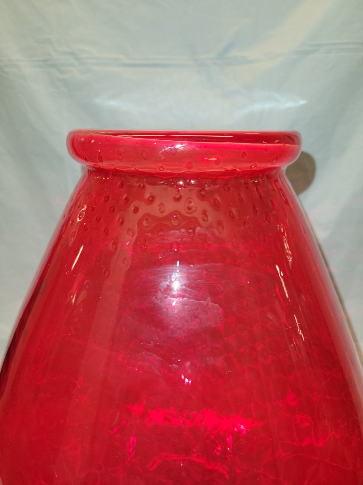 1960s MID CENTURY GLASS ITALIAN RED Optic VASE QUILTED 14 inch Beautiful!