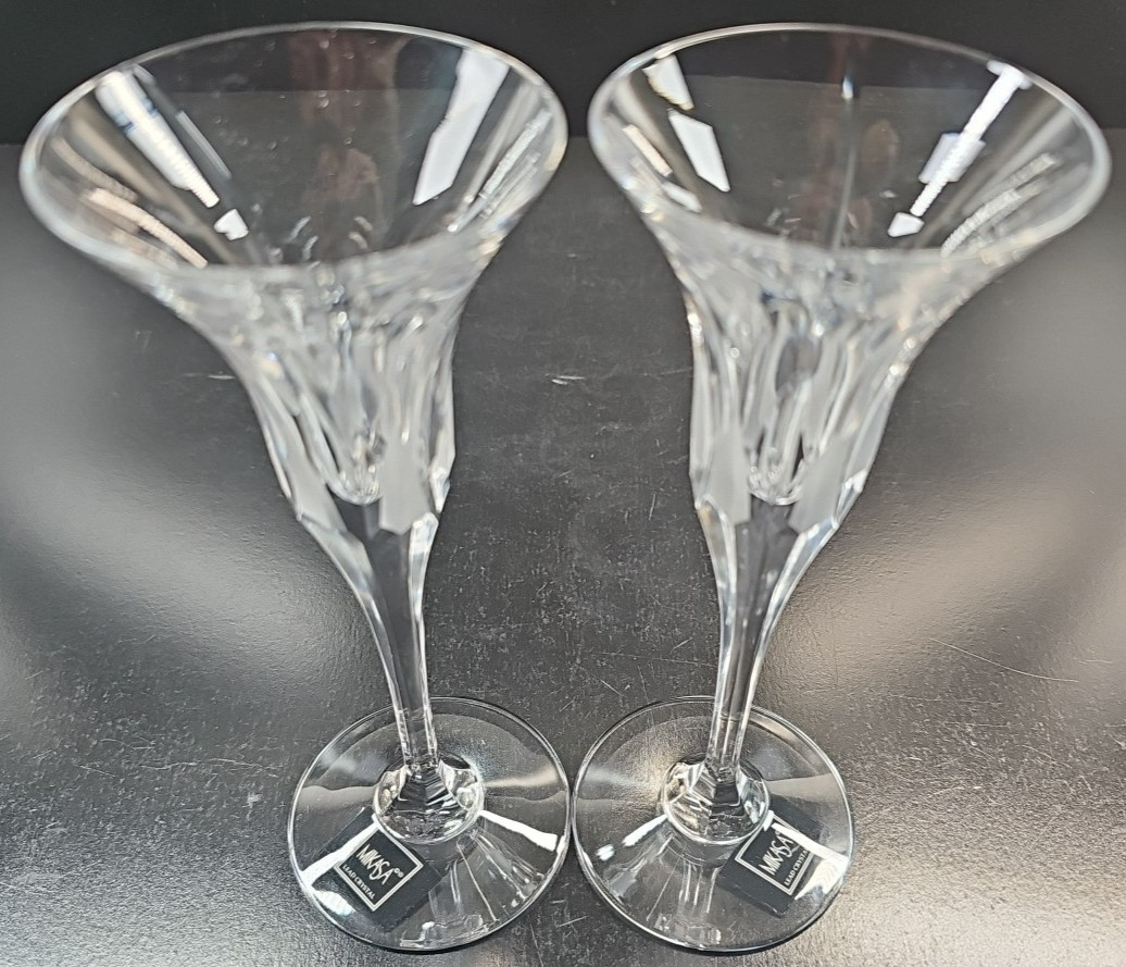 2 Mikasa Flame D’Amore Candleholders Set Elegant Crystal Cut Frosted Floral Lot