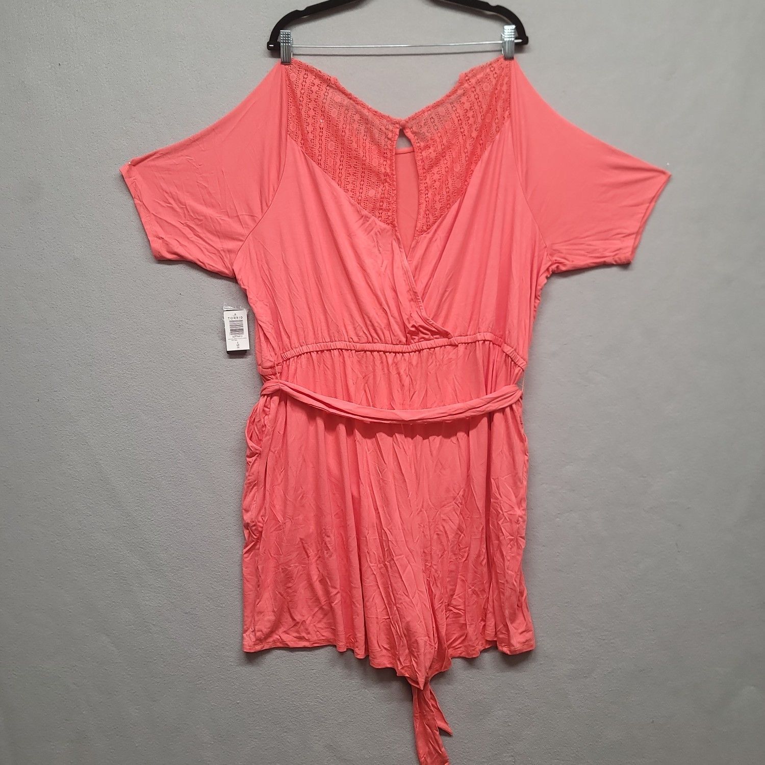 NWT Torrid Womens Pink Super Soft Coral Short Sleeve Tie Front Romper Size 4