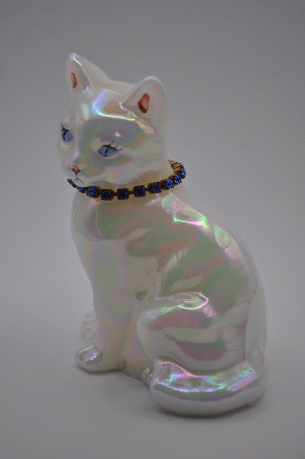 Fenton Birthday Calendar Cat Opalescent Hand Painted Blue Rhinestone Collar