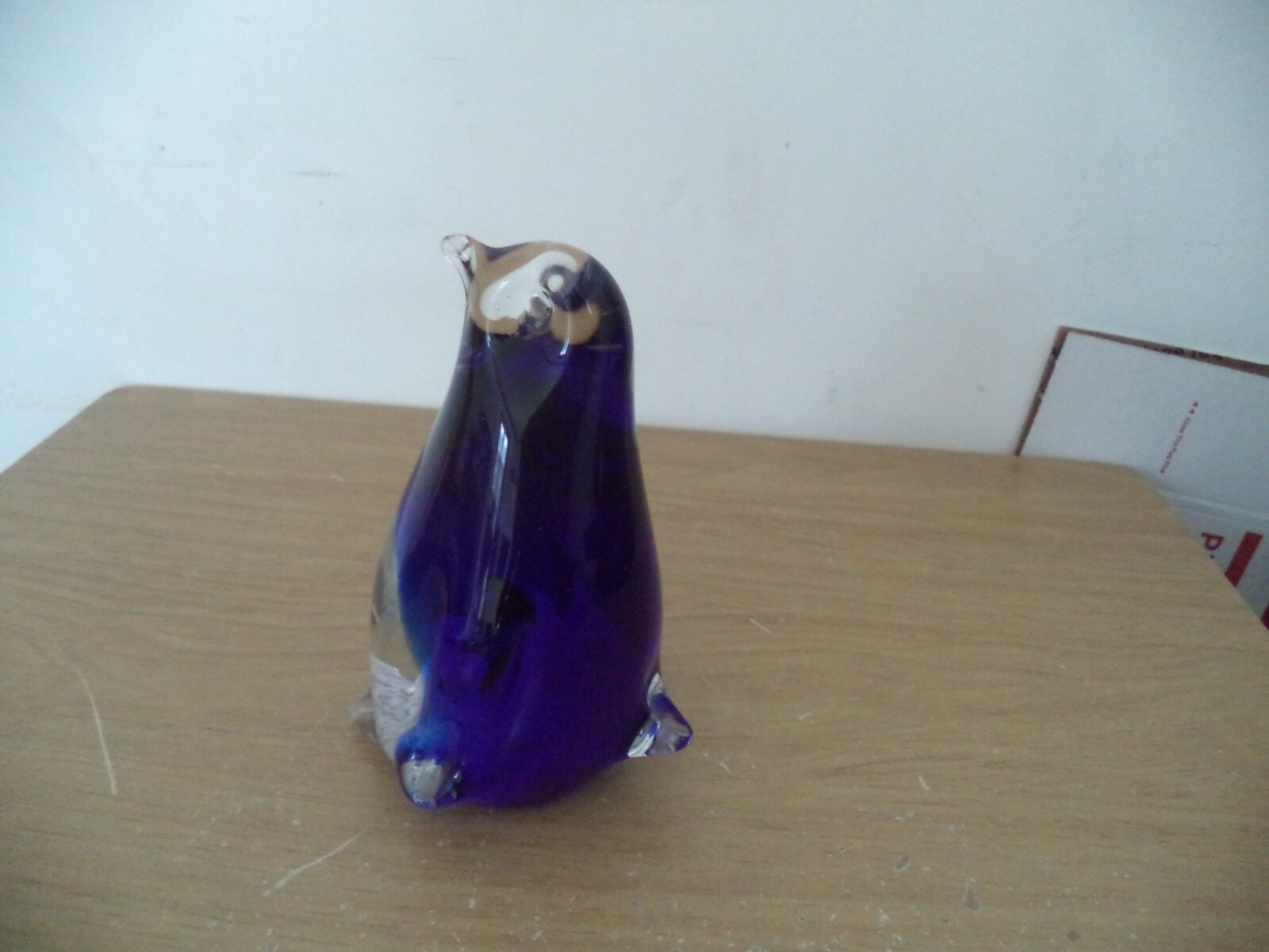 Art Glass Mother Penguin & Babies BY PENCO #7575 5 1/2″ TALL X 3 1/2′ WIDE 2 LB