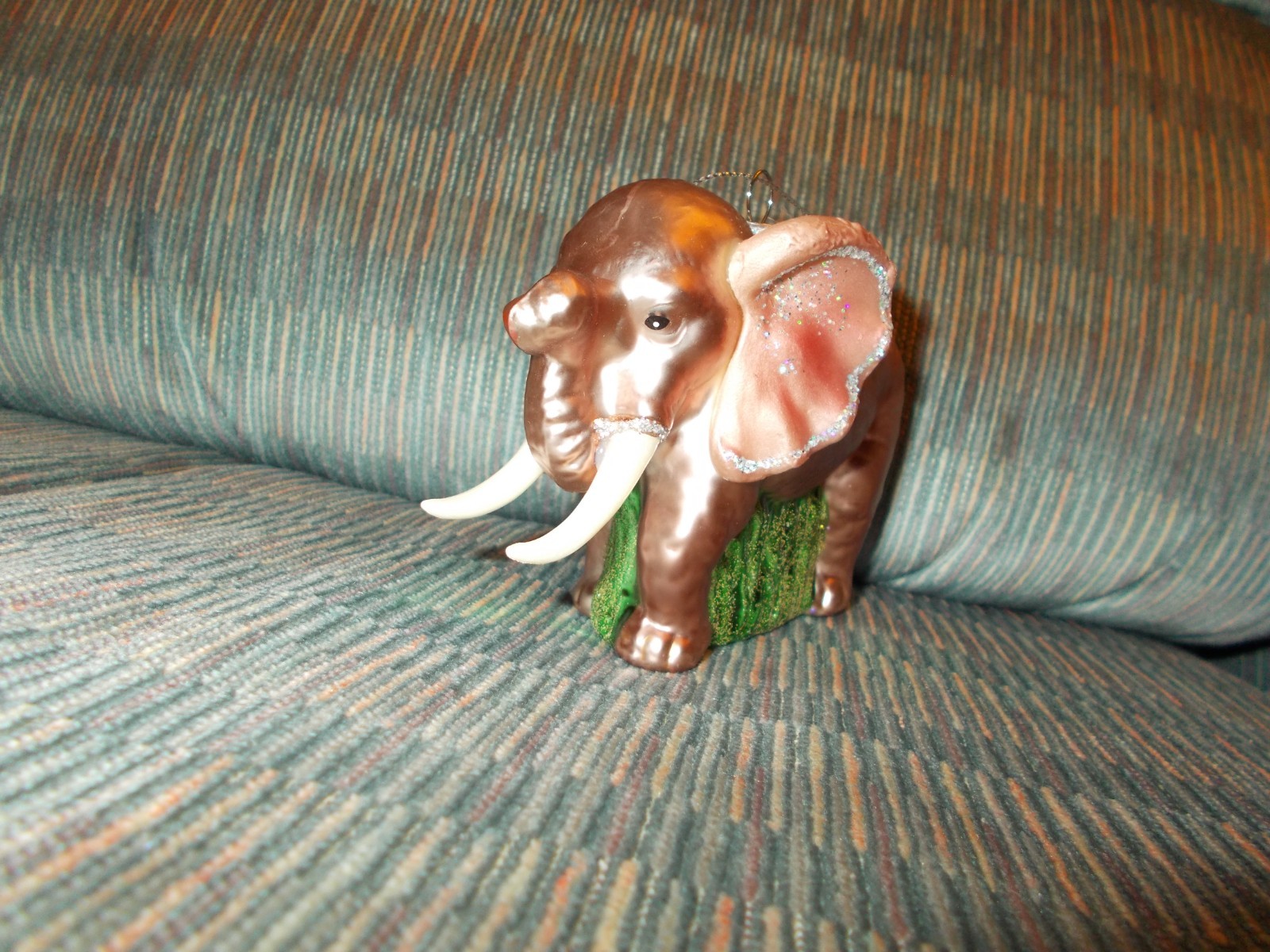 Blown Glass Pink Elephant animal Zoo Christmas Ornament * NWT * Ashland