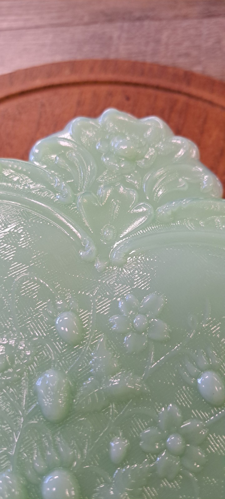 Vintage Style Mosser Jadeite Strawberry Heart Covered Box – New from Fenton Mold