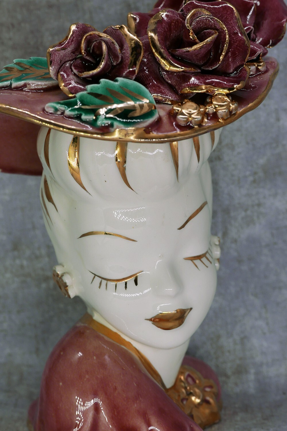 Vintage Unbranded Head Vase Dusty Rose and Gold Accents 7.5″ Tall