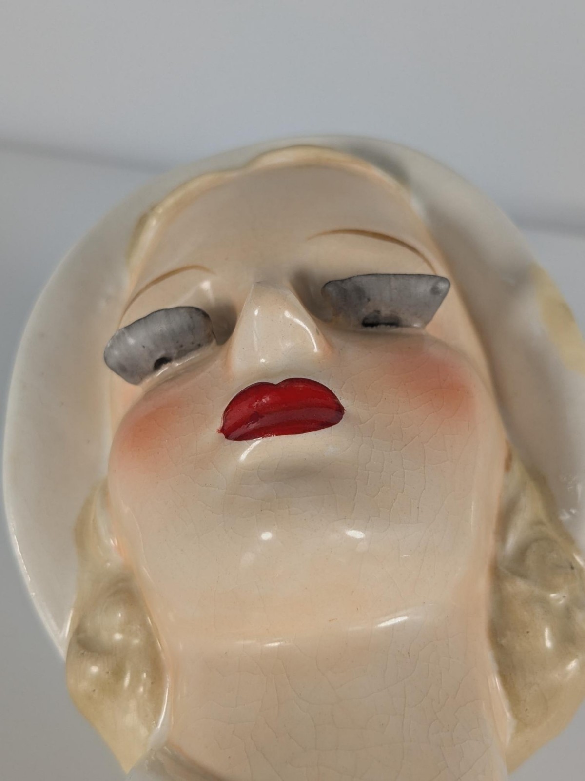 Vintage Lady Head Vase Napcoware A++ Eyelashes Satin Gloss Makeup Lips Hat Rose