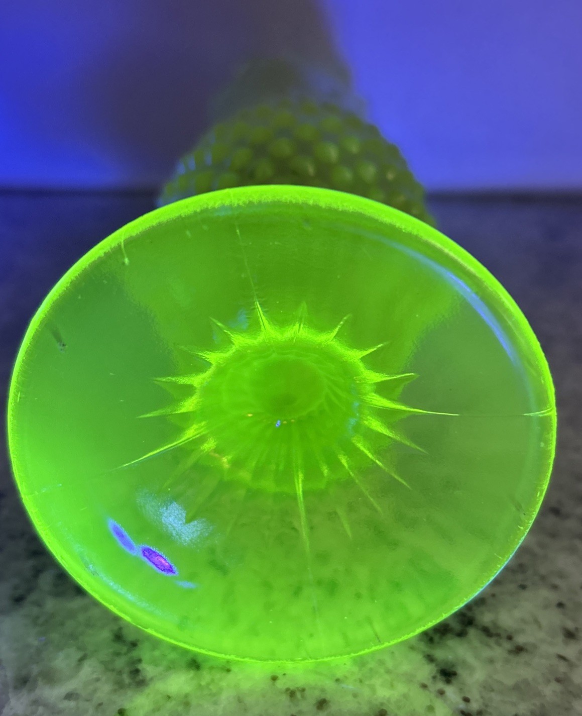Beautiful Fenton Art Glass Uranium Green Opalescent Hobnail Swung Vase 13”-H