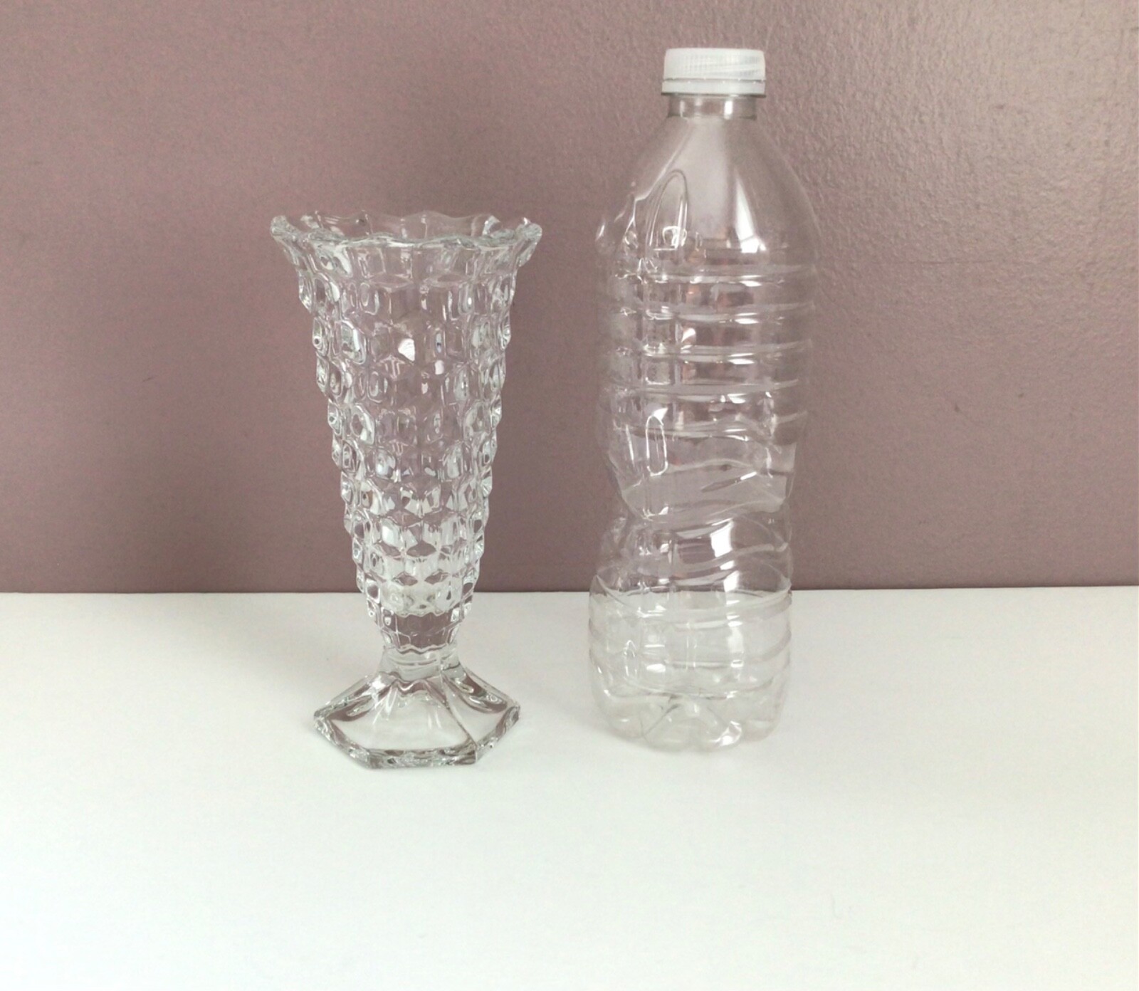 Fostoria Authentic American Clear Glass Cube Hexagon Footed Flared Bud Vase 6″