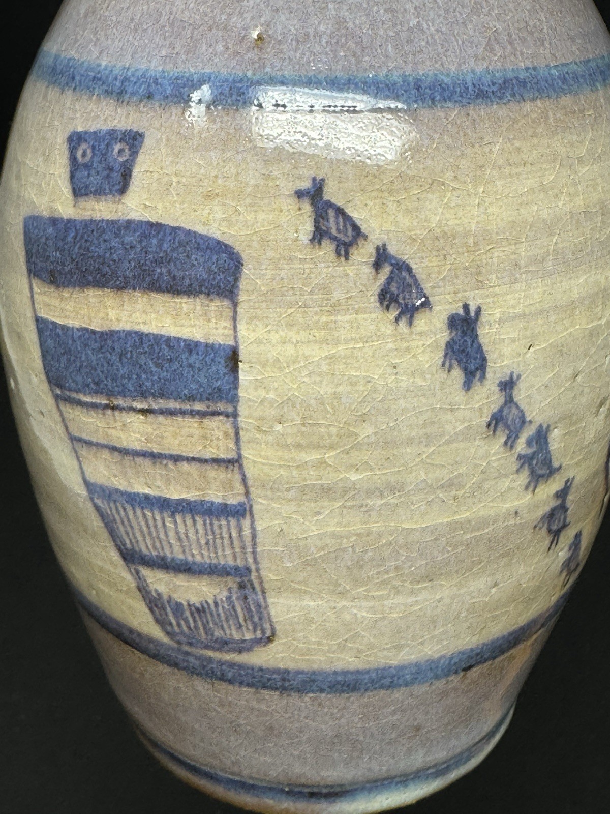 Vintage Studio Art Pottey Vase Petroglyph Armadillo Snake Figures Signed