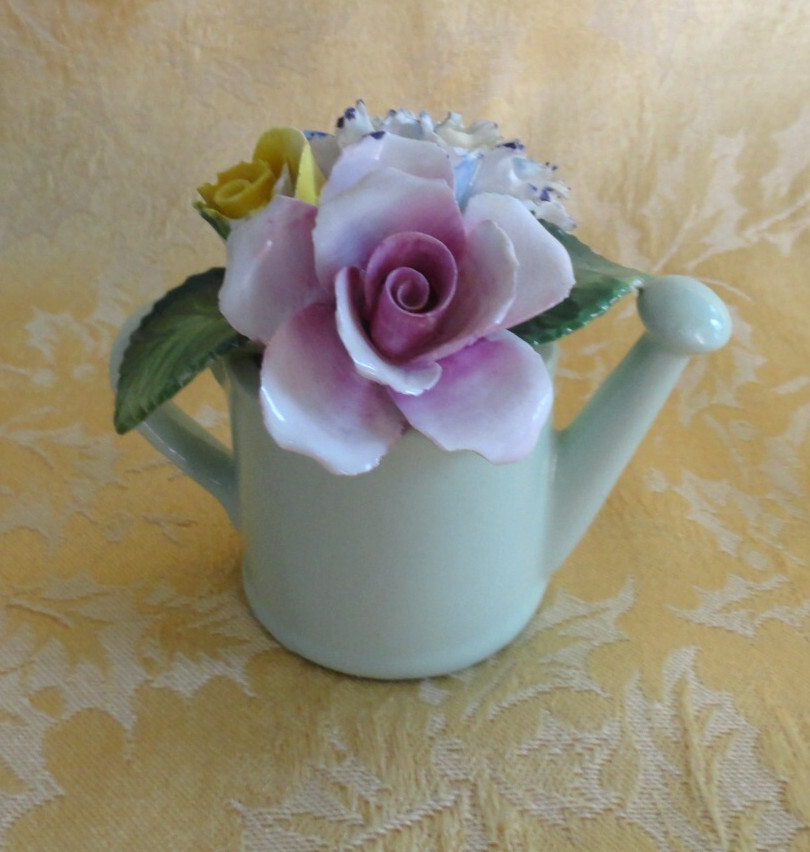 Pair of Radnor Fine Bone China England Flowers Pot and Cup Shape Baskets