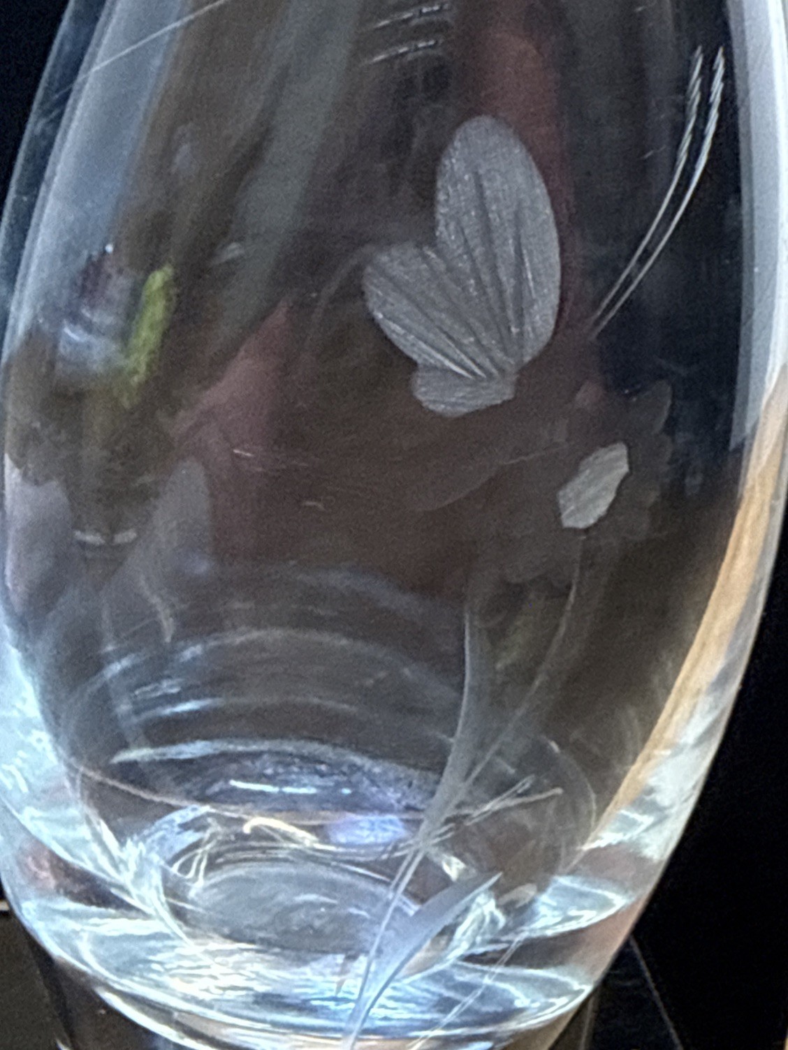 Contemporary Clear Glass Vase Etched Butterfly Floral Design Heavy Base