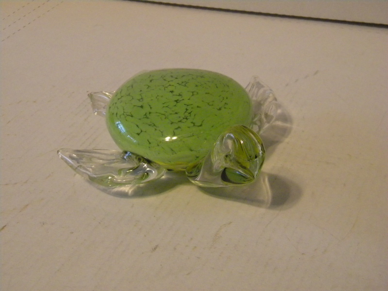 Vintage Fifth Ave Crystal Heavy Art Green Sea Turtle Paperweight