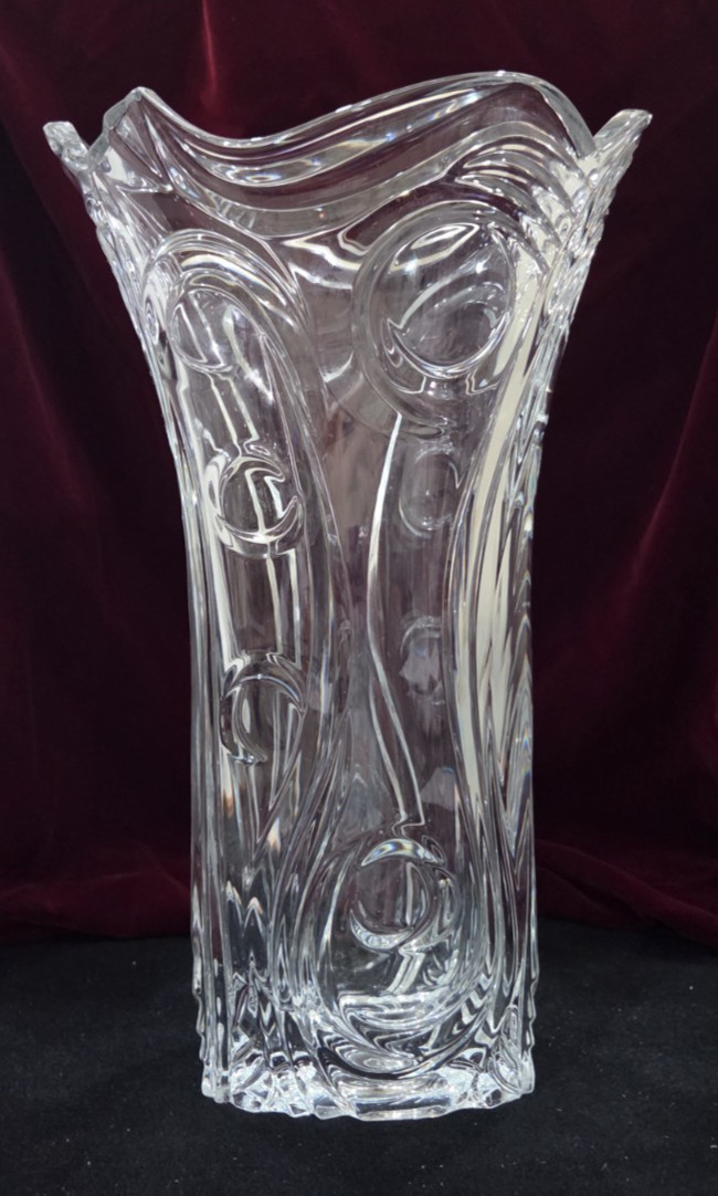 Vintage 14″ Crystal Curl Vase – Czech – 24% Lead Crystal – Almost 10 lbs