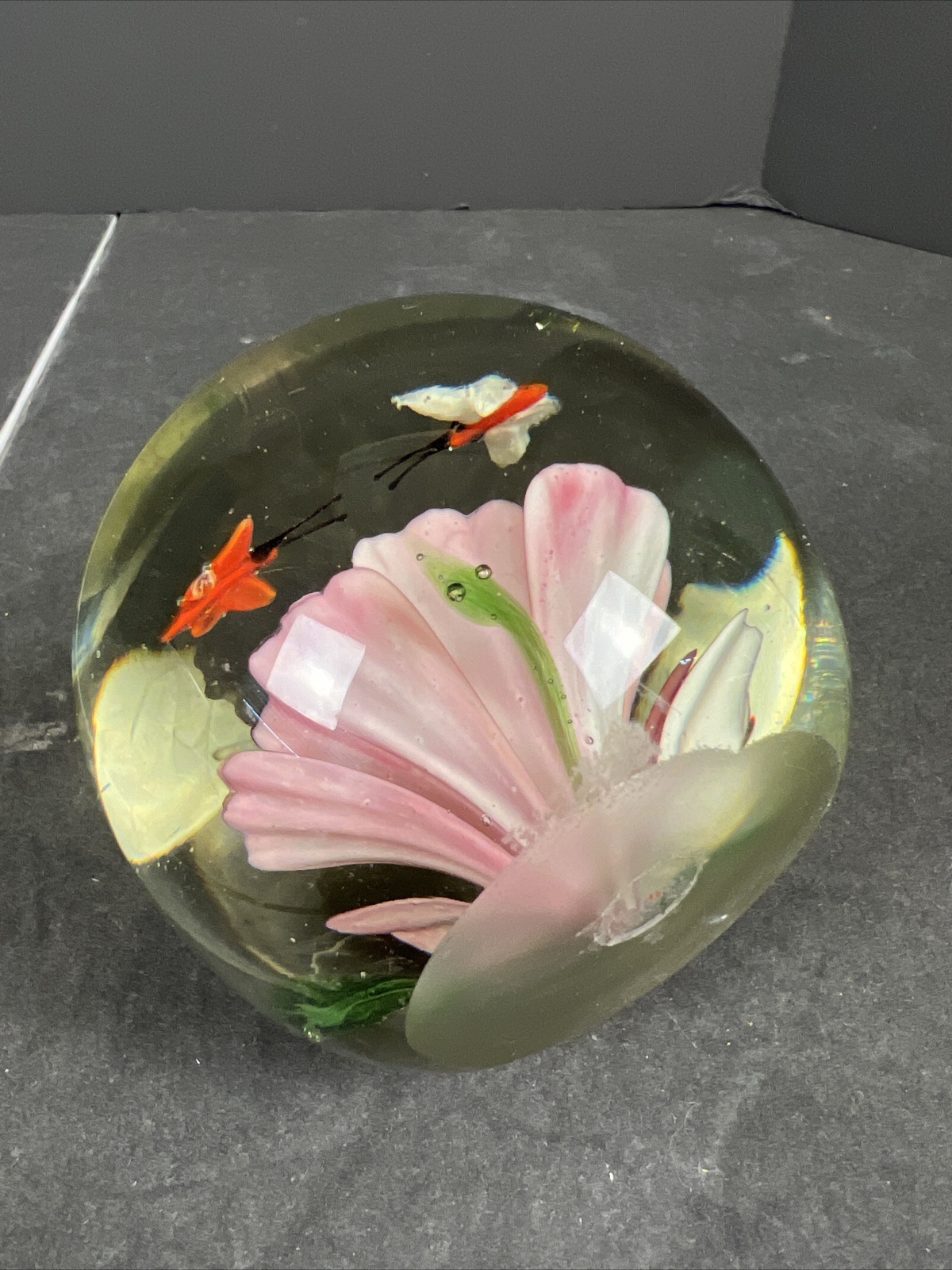 Clear Art Glass Paperweight Pink Flower w/ Green leaves and Butterflies 3.5”