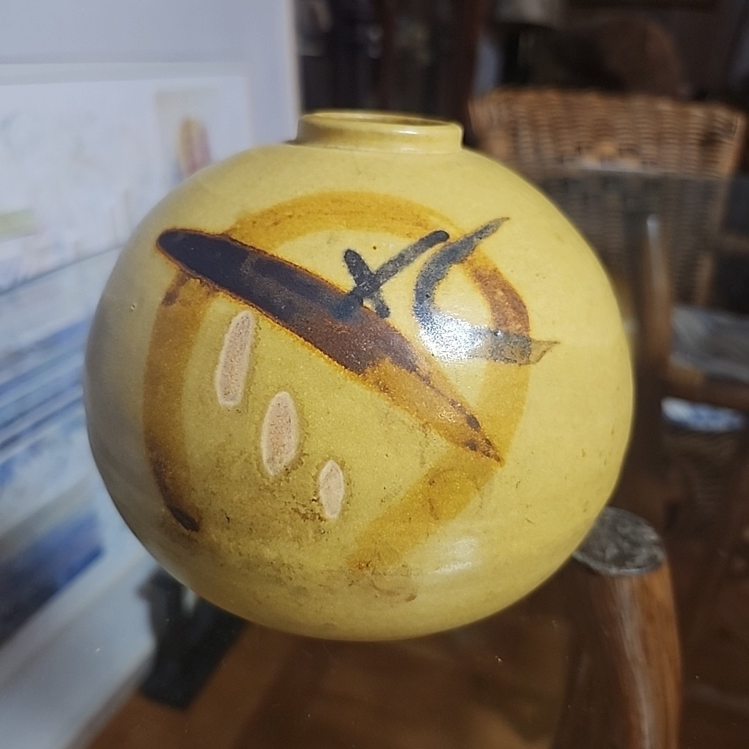 Bulbous Bud Vase Art Pottery Slip Glaze Medium Size Clay Pot Hand Thrown 4.5″ T
