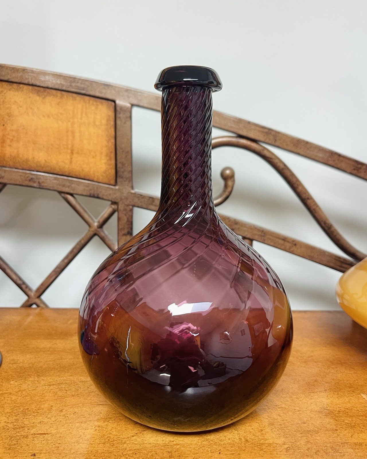 METROPOLITAN MUSEUM OF ART MOMA Amethyst Glass Bottle Hand Blown Swirl Design 8”