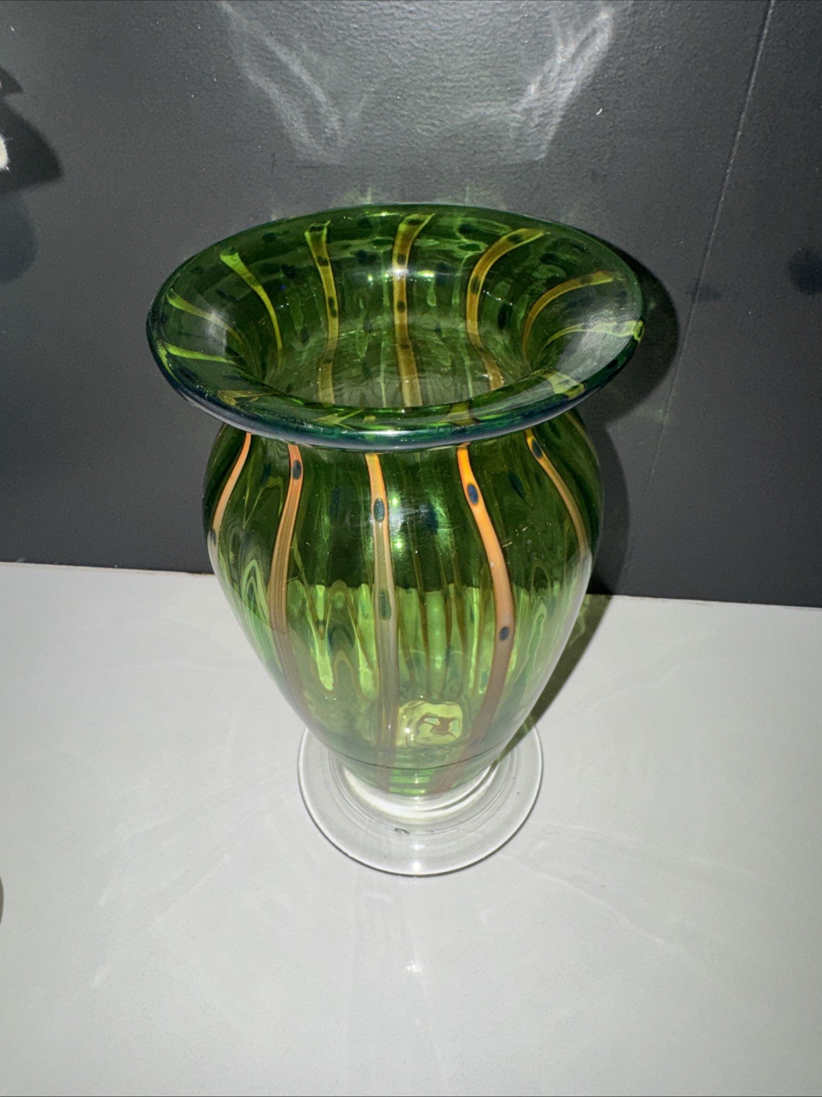 Sweet Murano Hand Blown Art Glass 7.5″ Green Ribbed Vase w Gold Strips Blue Dots