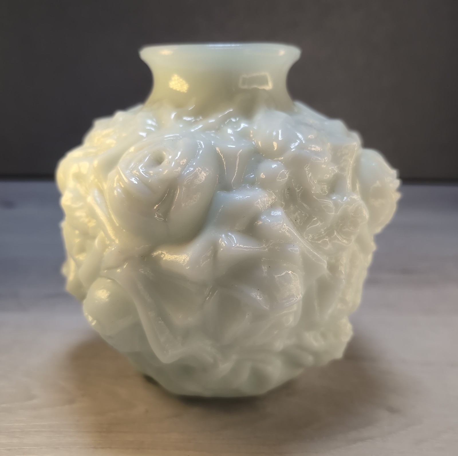 ANTIQUE GAUDY ROSE PATTERN WHITE MILK GLASS VASE GOOFUS LANCASTER 1910 GREEN HUE