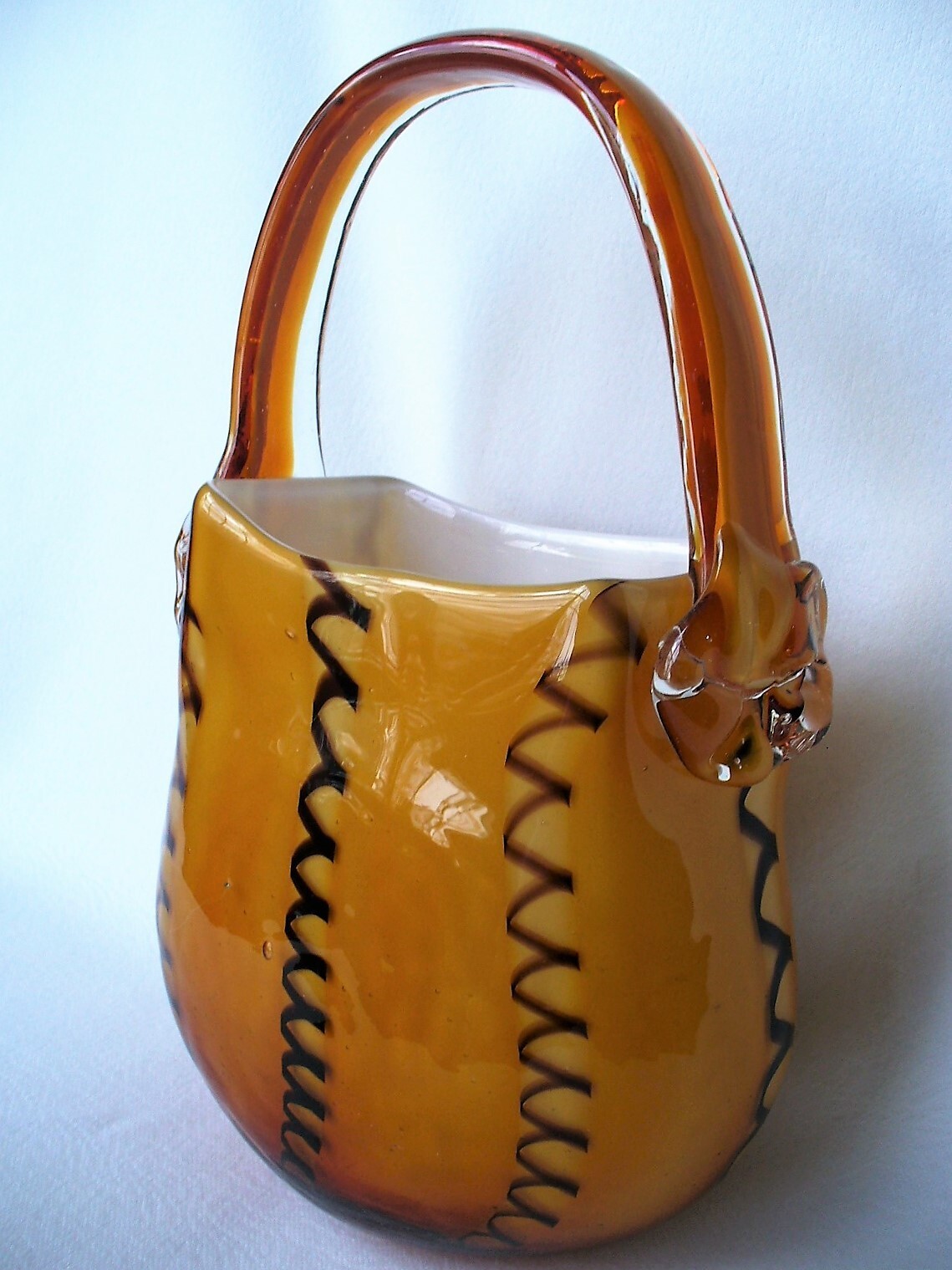 CASED~Art~GLASS~Block Crystal~DECORATIVE VASE~Handbag~HAND BLOWN~10.5″x6.2″
