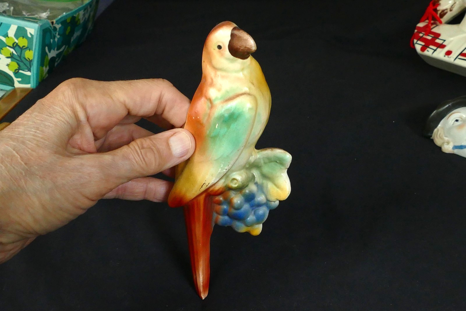 Pretty Czechoslovakia Red Dime Mark Ceramic 7″ Bird Planter Wall Pocket W/Grapes