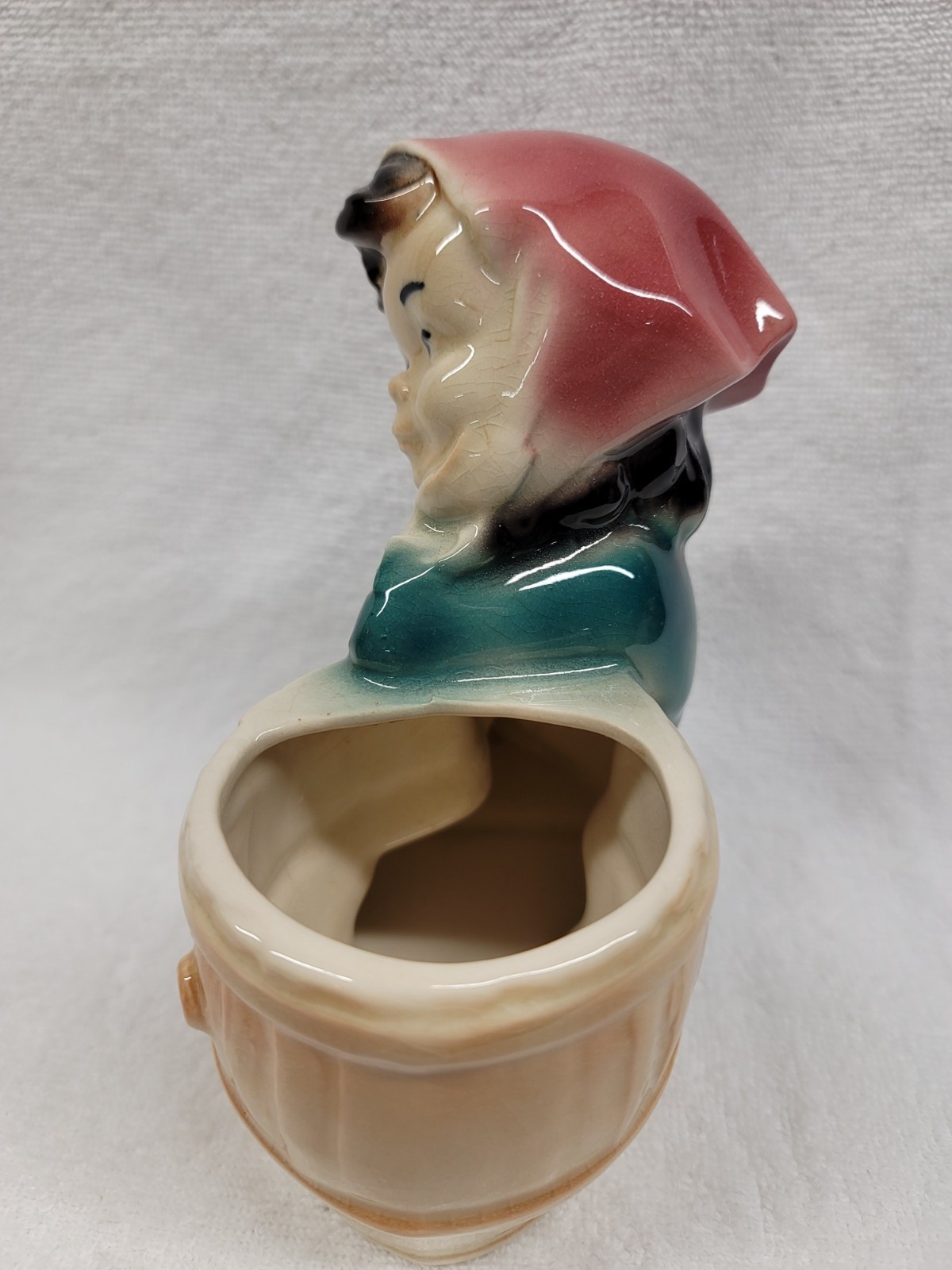 DUTCH GIRL LEANING ON BARREL PLANTER BY ROYAL COPLEY, ROYAL WINDSOR, SPAULDING