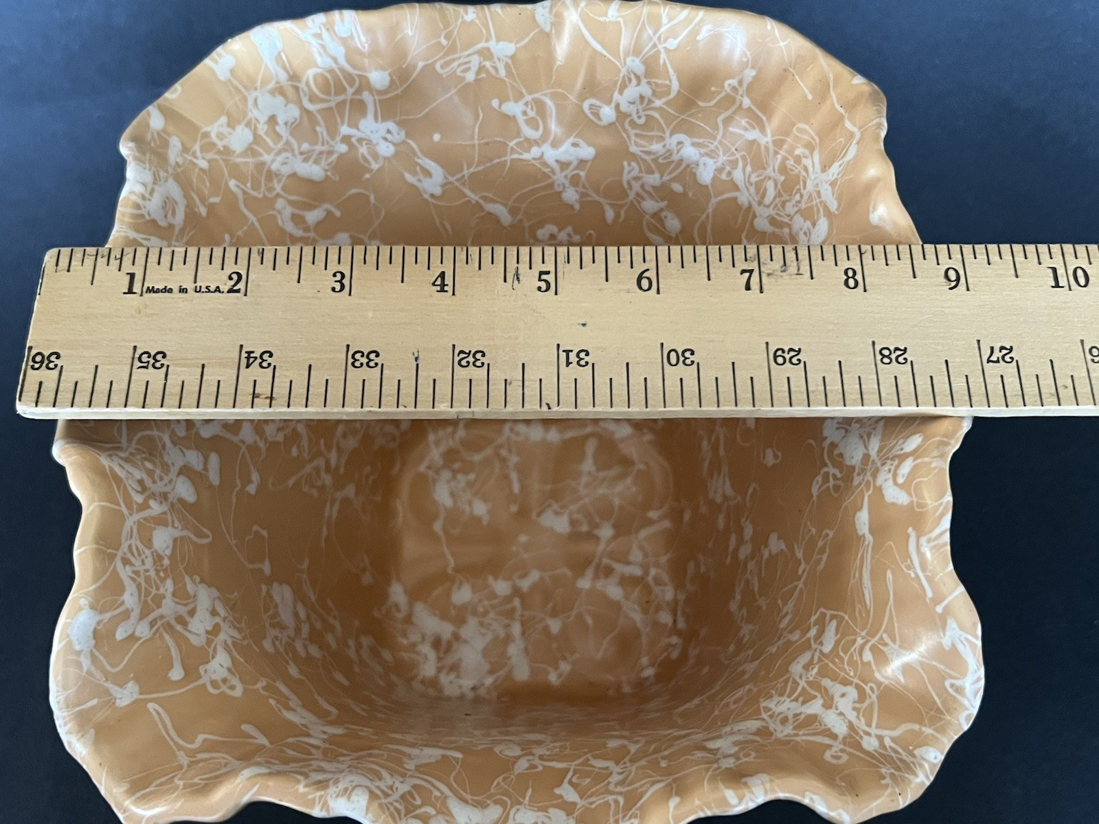 Shawnee Pottery Planter #2511 Peach Splatter Pot Ruffled Rim Planter Vase 7″ T