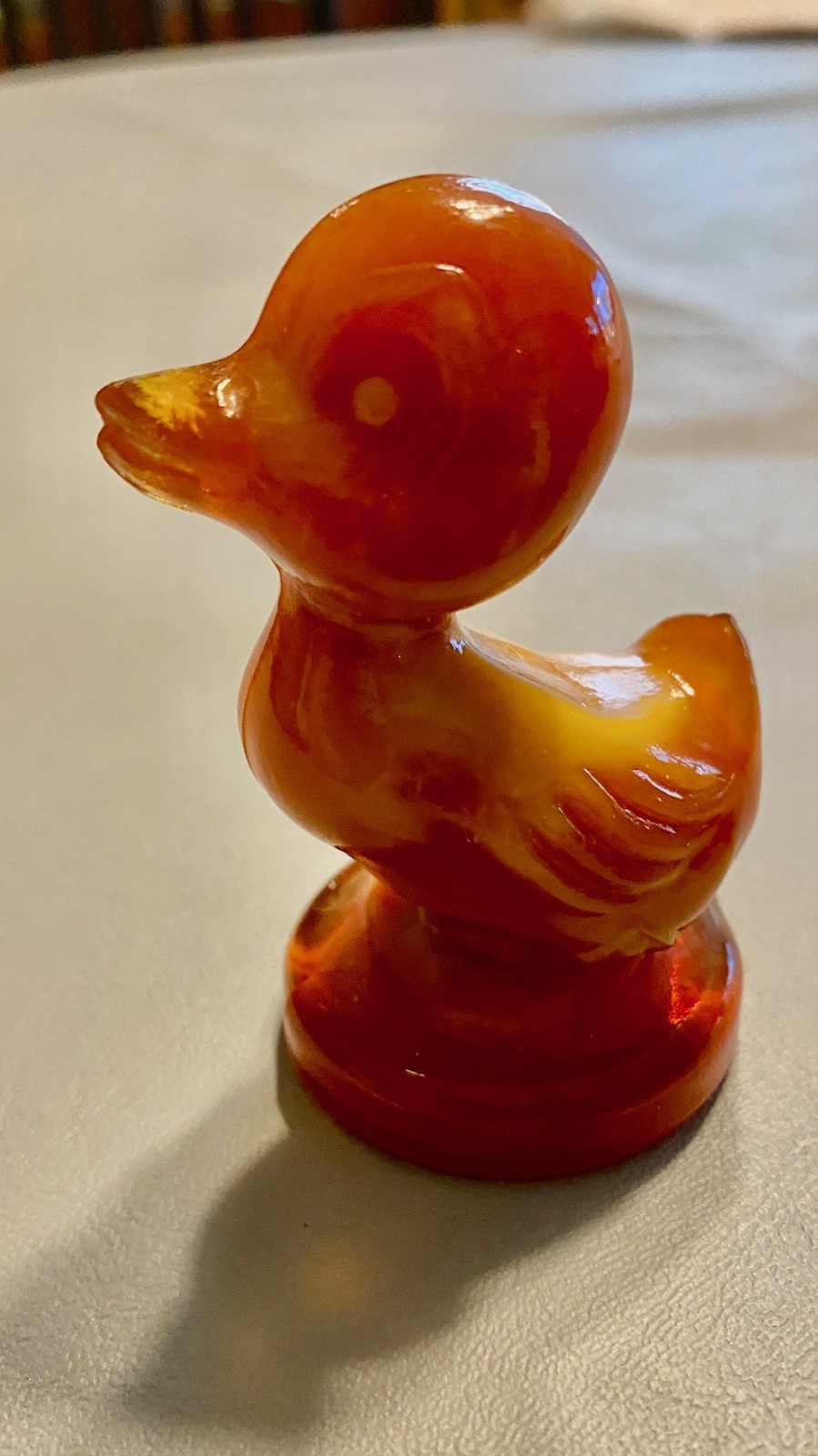 Boyd’s Art Glass Debbie The Duck, Maradi Gras color?, B in Diamond
