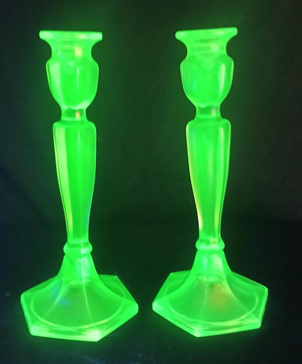 Fenton Irridescent Uranium Glass Candlesticks 10 3/8″ Tall Hexagonal Base Pair