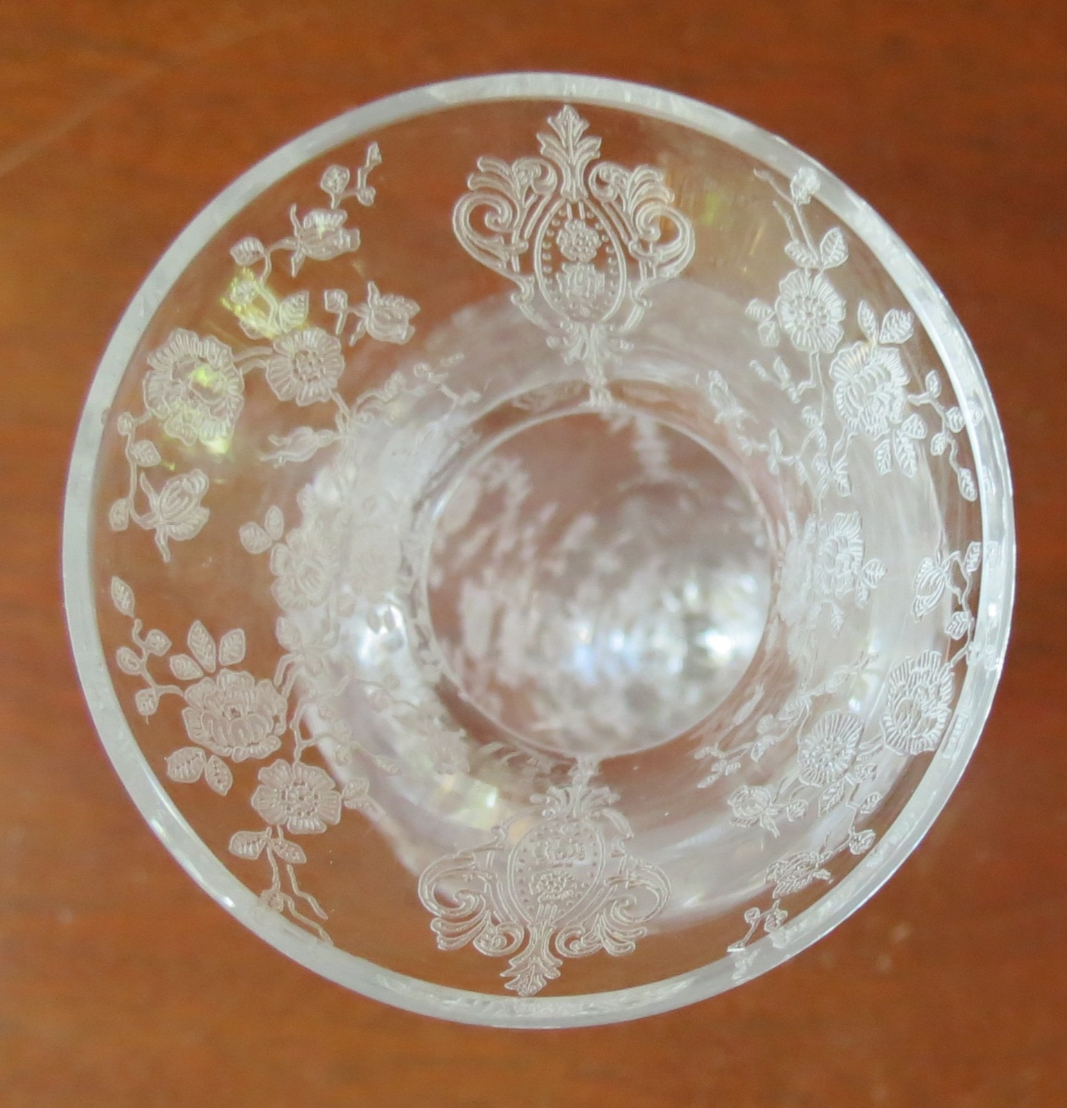 Cambridge Rose Point 1233 Footed Keyhole Stem Shouldered 9 ¾” Vase