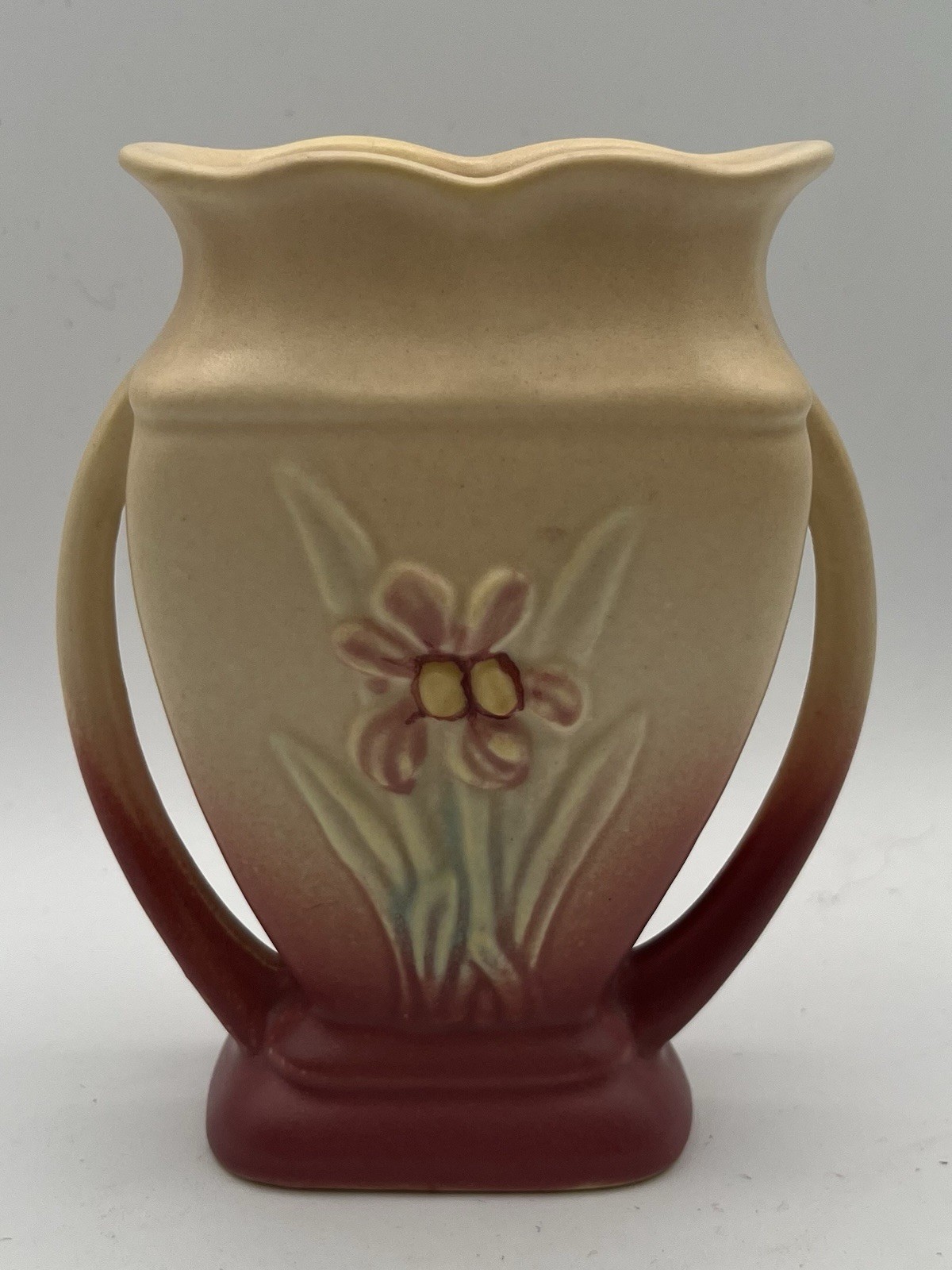 Vintage 40s Hull Pottery 405 3/4 Iris Pink And Peach Double Handle Vase AS IS