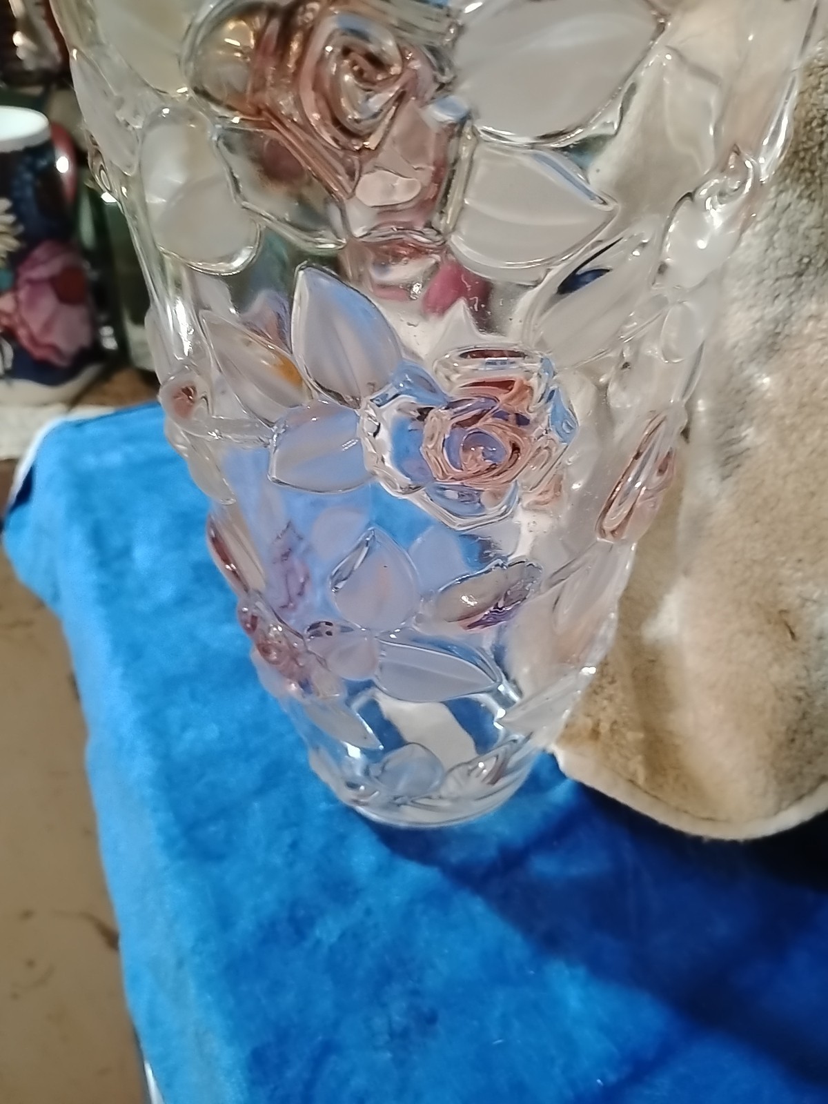 Mikasa Bella Rosa Pink Frost Crystal Vase 9.5″ Germany
