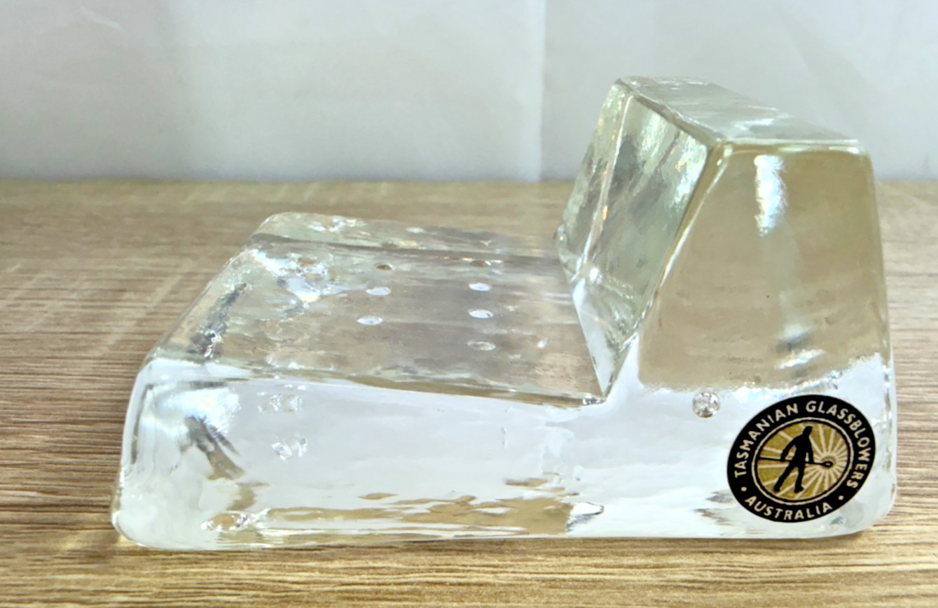 Vintage Tasmanian Glassblowers Art Glass Set Solid Paperweight Sculpture w Box