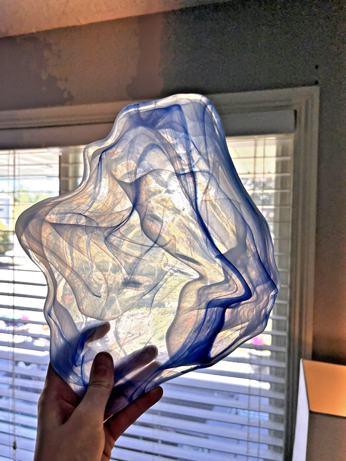 Blue and White Swirl Hand-Blown Glass Dish Bowl Decor 11 x 8