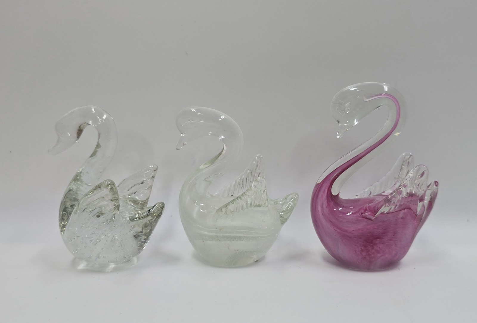 Set of 3 Hand Blown Glass Swan Figurines Clear White Pink Decorative Art Glass