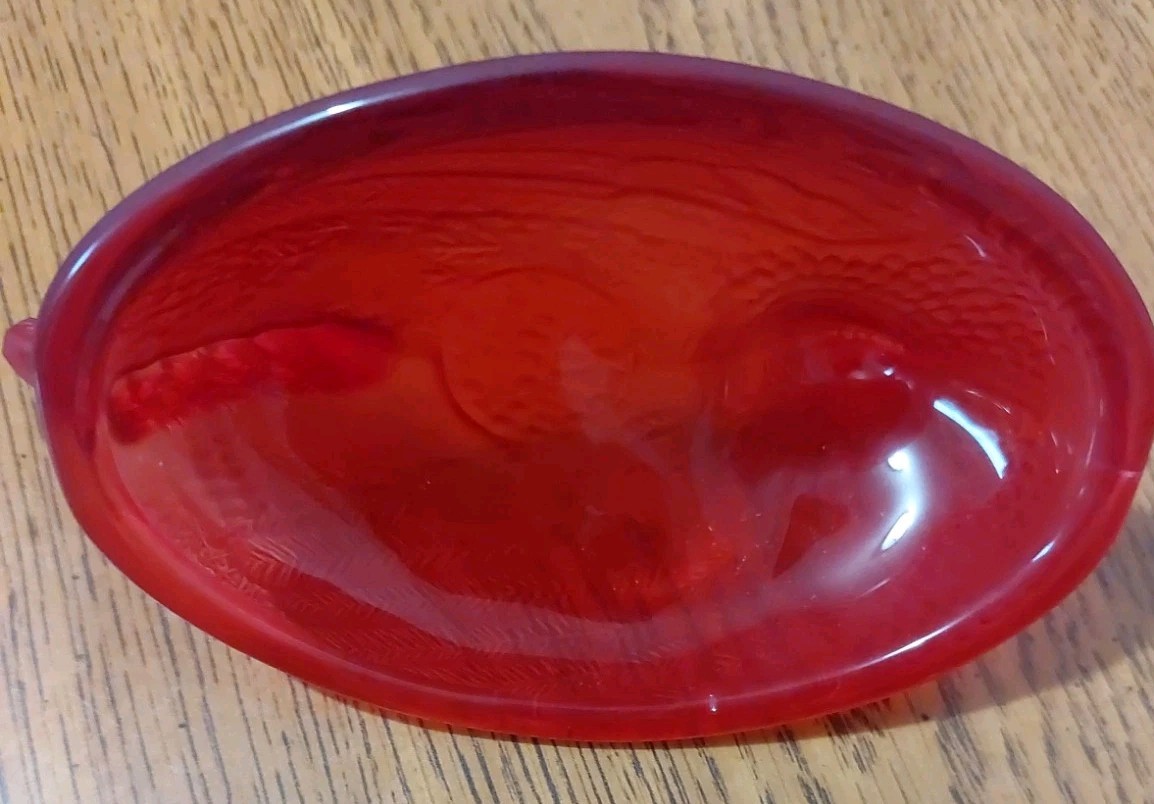 Red Frosted Hen On Nest Glass Candy Dish 3 1/2 T x4 3/4 L NEW