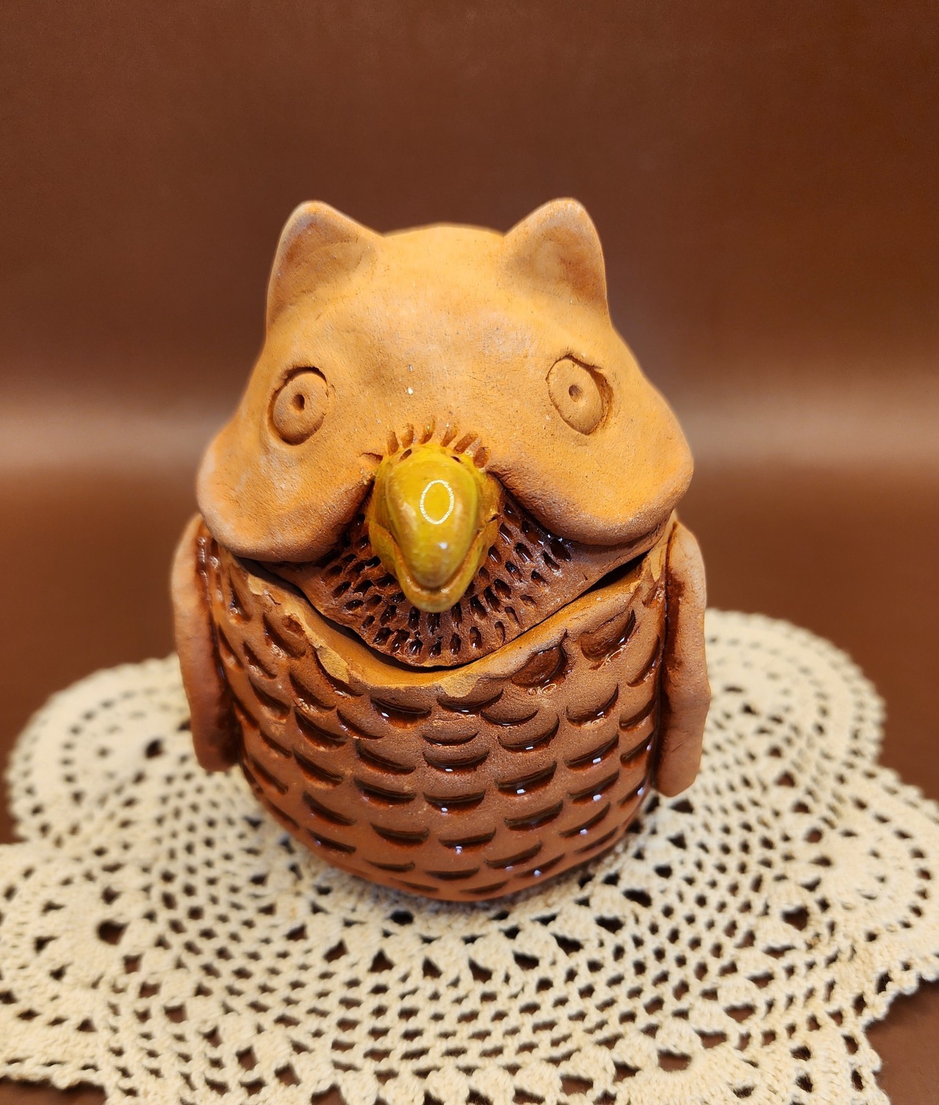 Handmade Studio Pottery Owl Lidded Trinket Box Jar Signed S.O. Carved Feathers