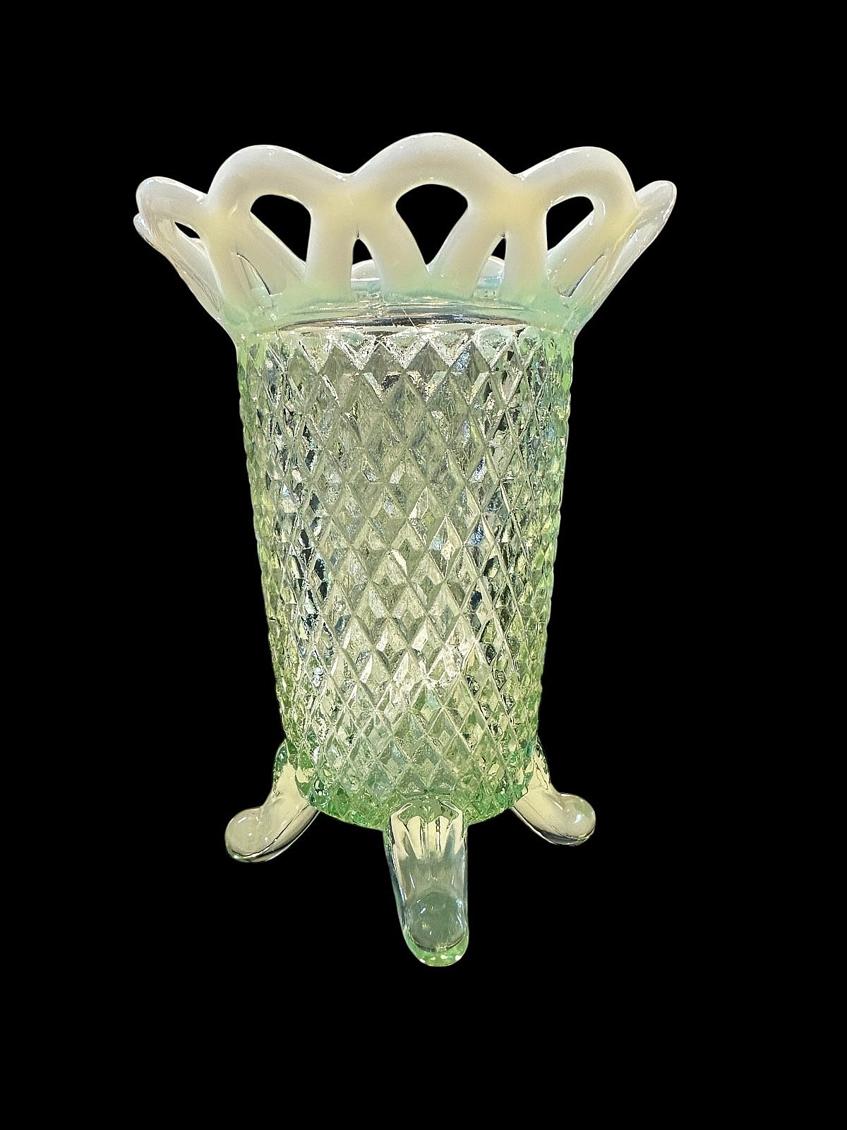 IMPERIAL 743B GREEN URANIUM OPALESCENT GLASS LACED EDGE DIAMOND POINT 5 IN VASE
