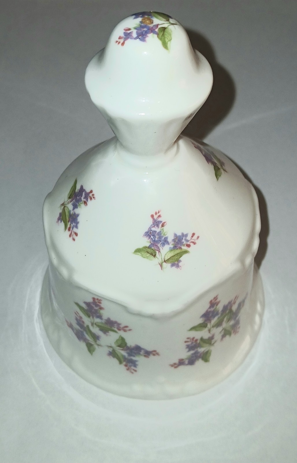 St. George Fine Bone China Holly Bell Made in England