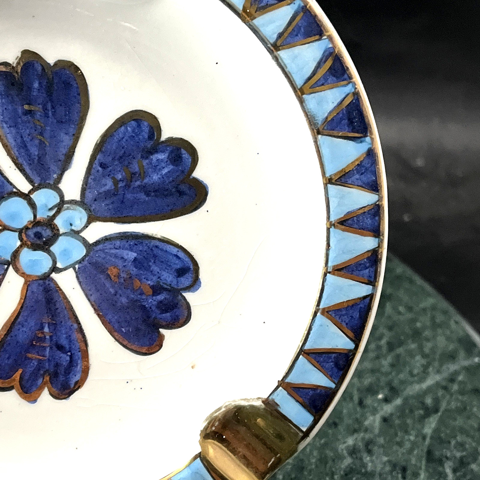 Apollon Keramik Rodoj Ash Tray Blue Cream Gold 5 3/8″ Diameter