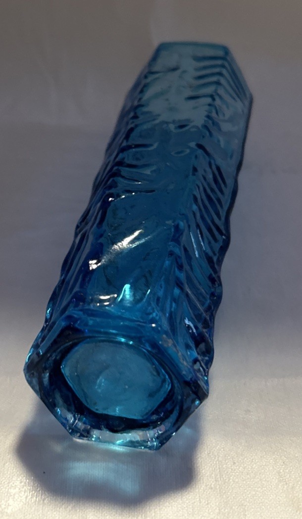 Mid Century Blue Hand Blown Vase Art Glass 6 Sided Wavy Texture MCM 7” Tall