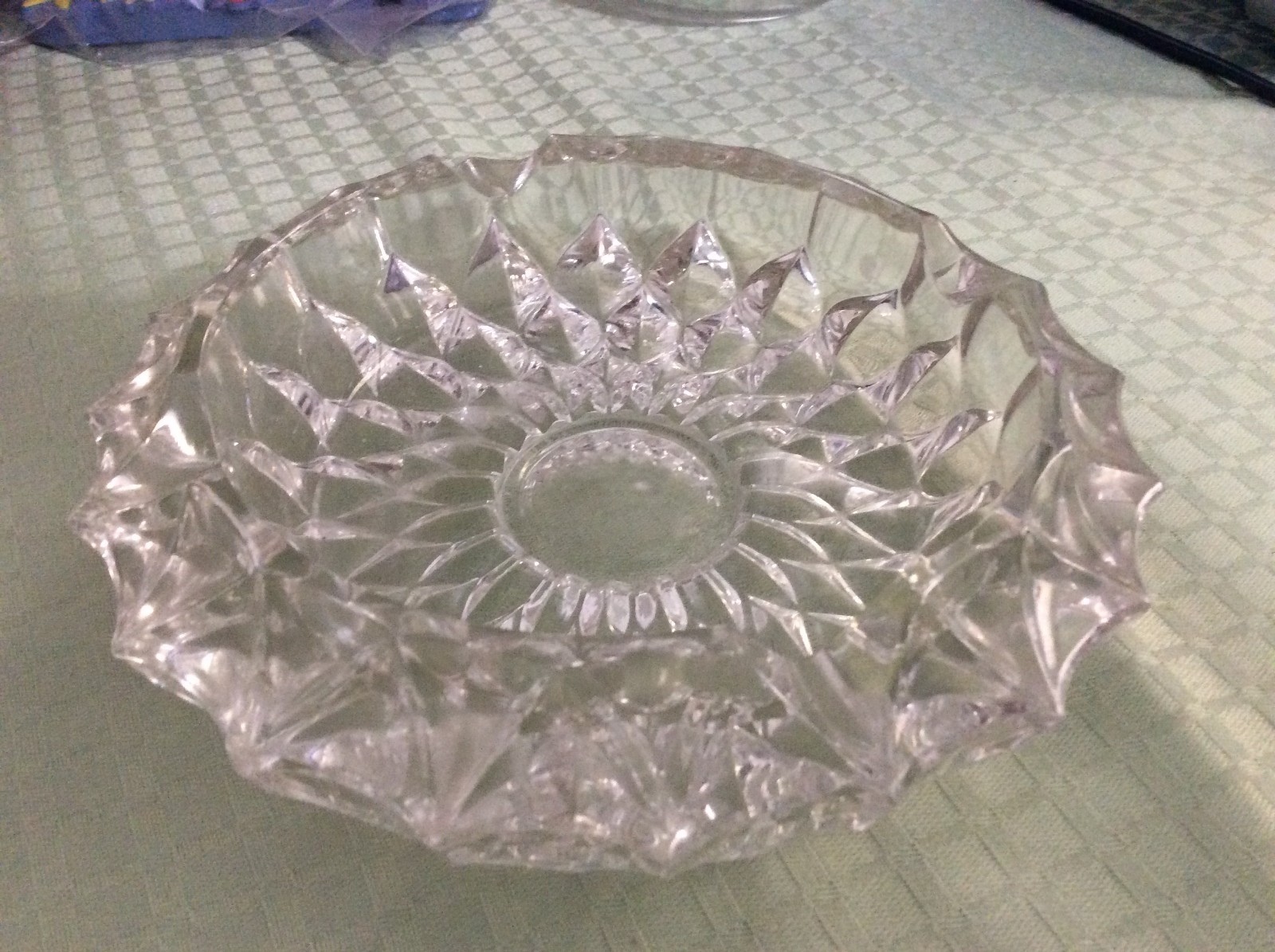 Antique Heavy Lead Crystal Ashtray Cut Glass 7″ Cigarette Cigar Diamond Cut 2lbs