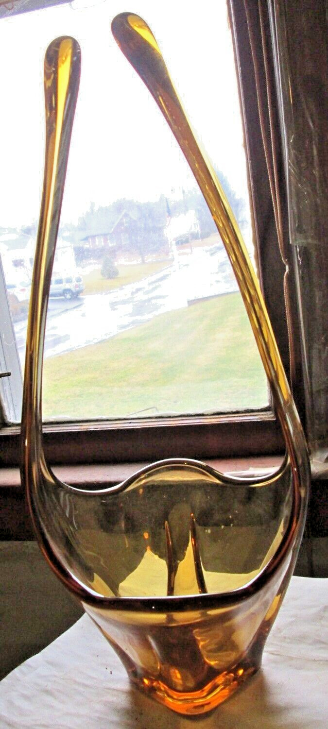VINTAGE AMBER MURANO RAISED ARMS ART GLASS BASKET, 1 1/2″ X 7 3/8″, 55 Oz. USED