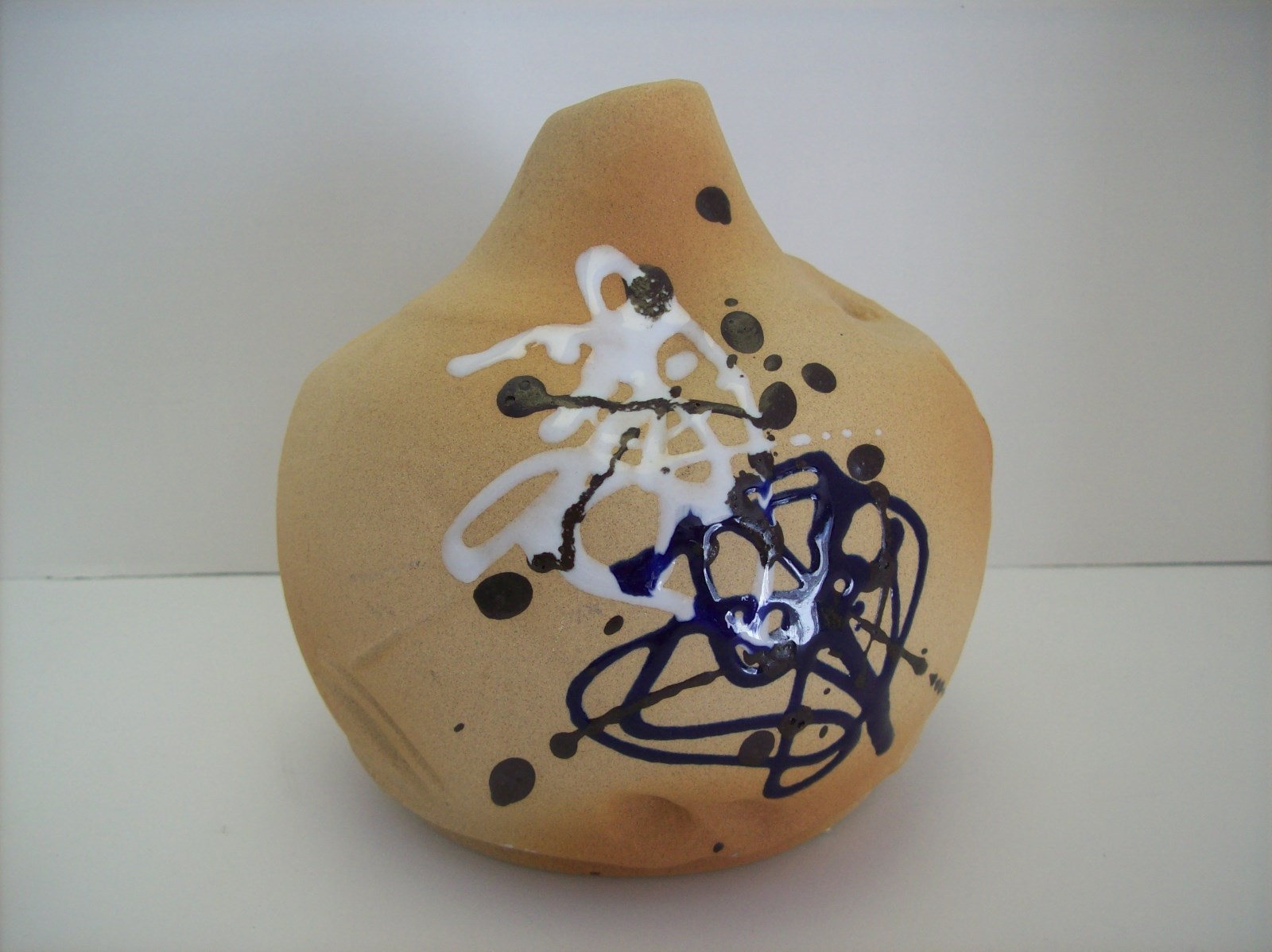 RARE Haeger Unglazed Decorative Pottery Vase 6″ T x 4″ W